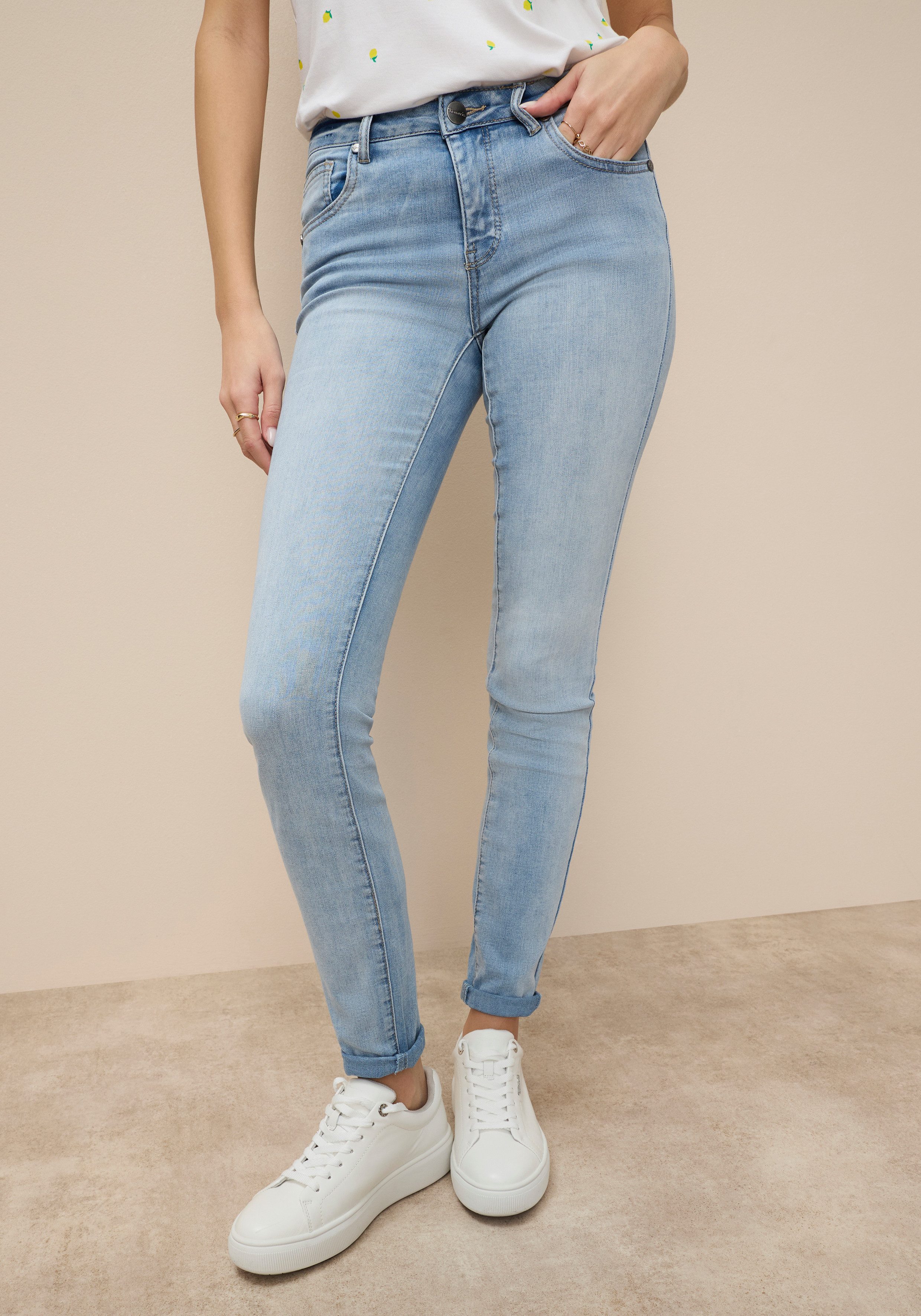 Tamaris Skinny-fit-Jeans schmale Beinweite, mit Gürtelschlaufenbund, mit Metallreißverschluss