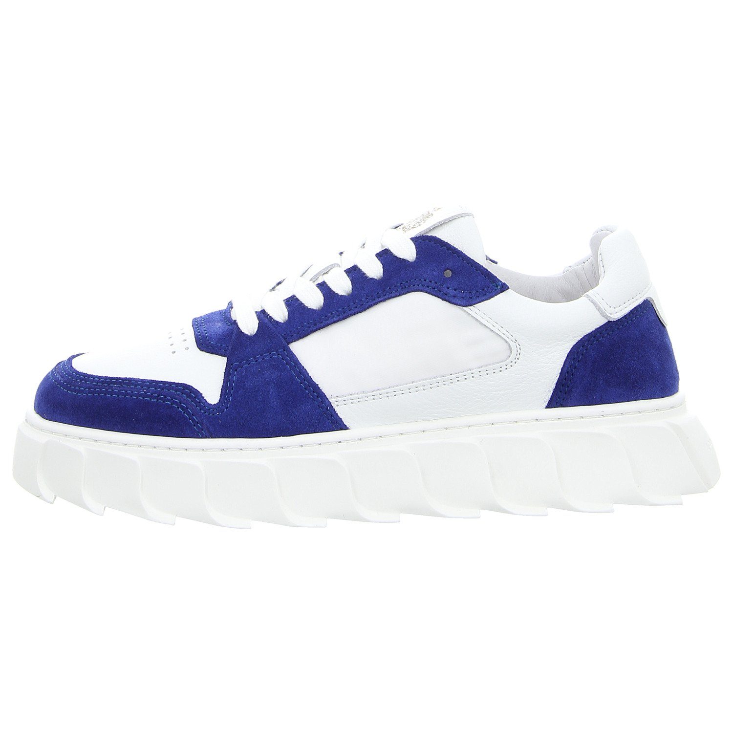 Apple of Eden London 100 Sneaker