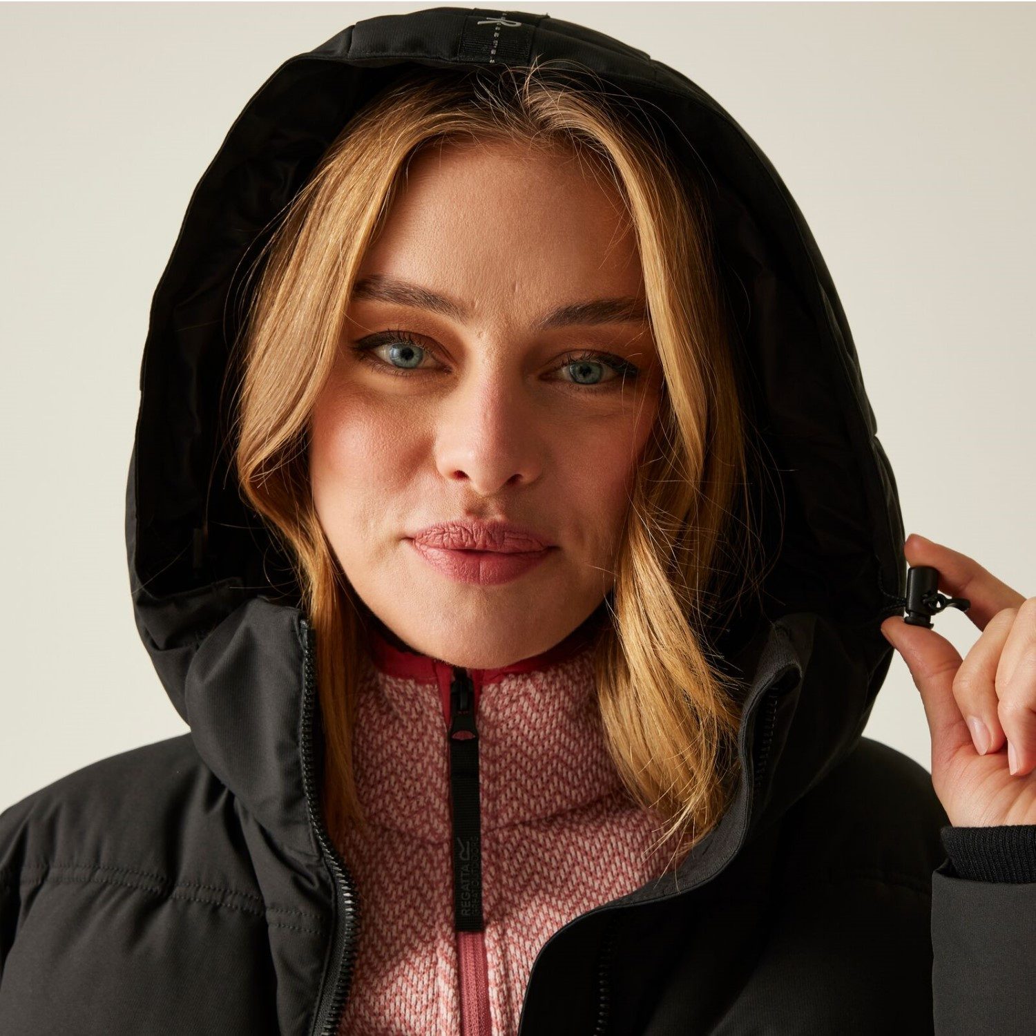 Regatta Funktionsjacke Wintermantel Ujeane mit abnehmbarer Kapuze