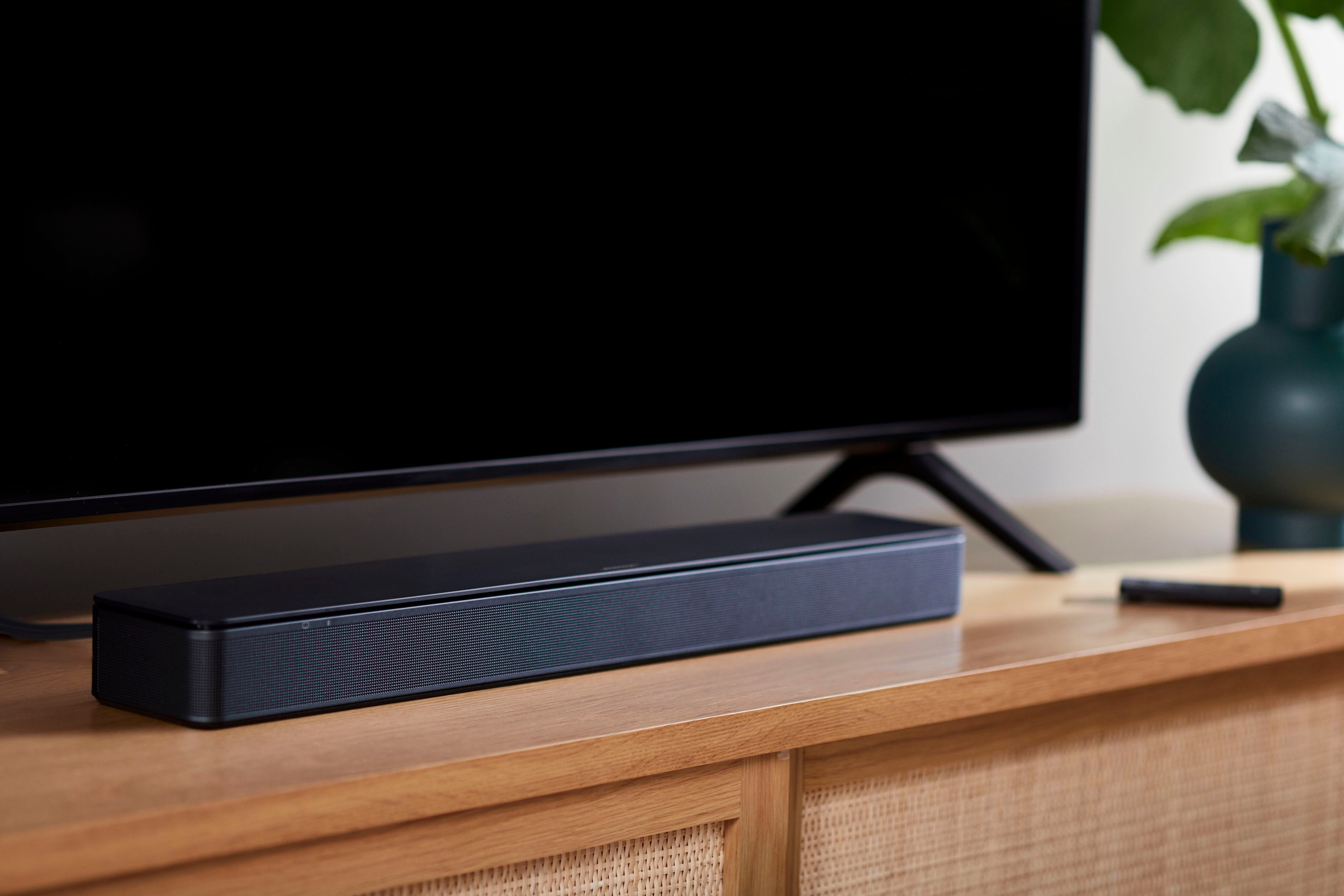 Bose TV Speaker kompakte Soundbar mit Bluetooth-Verbindung Soundbar (Bluetooth, kompatible mit Bass Modul 500, Dialogmodus)