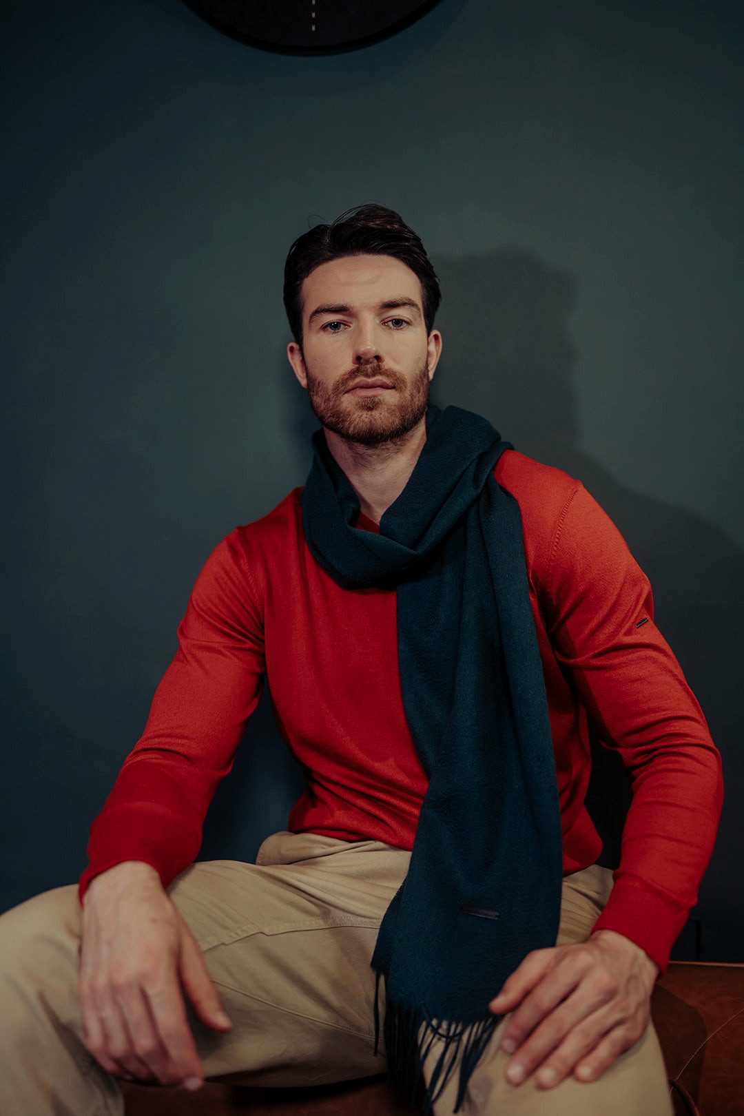 Silk and Cashmere Sweater Quentin Langarm-Polo-Herrenpullover aus burgunderroter Seide