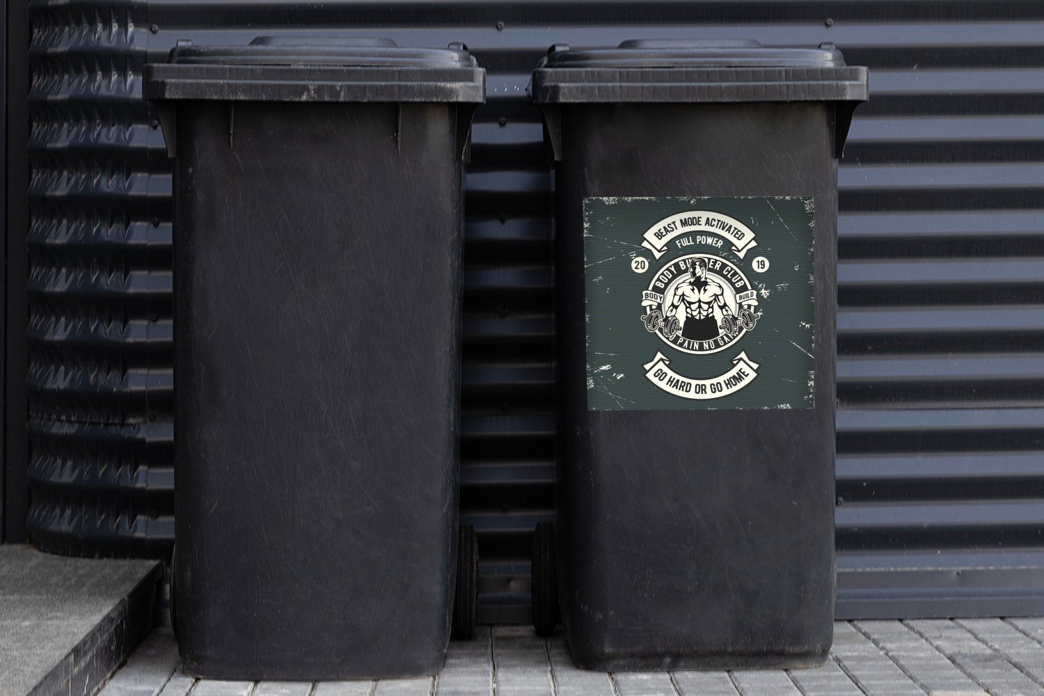 MuchoWow Wandsticker Mancave Mülltonne, Abfalbehälter Mülleimer-aufkleber, - Vintage - Container, (1 Grau Gewichte Sticker, - St)