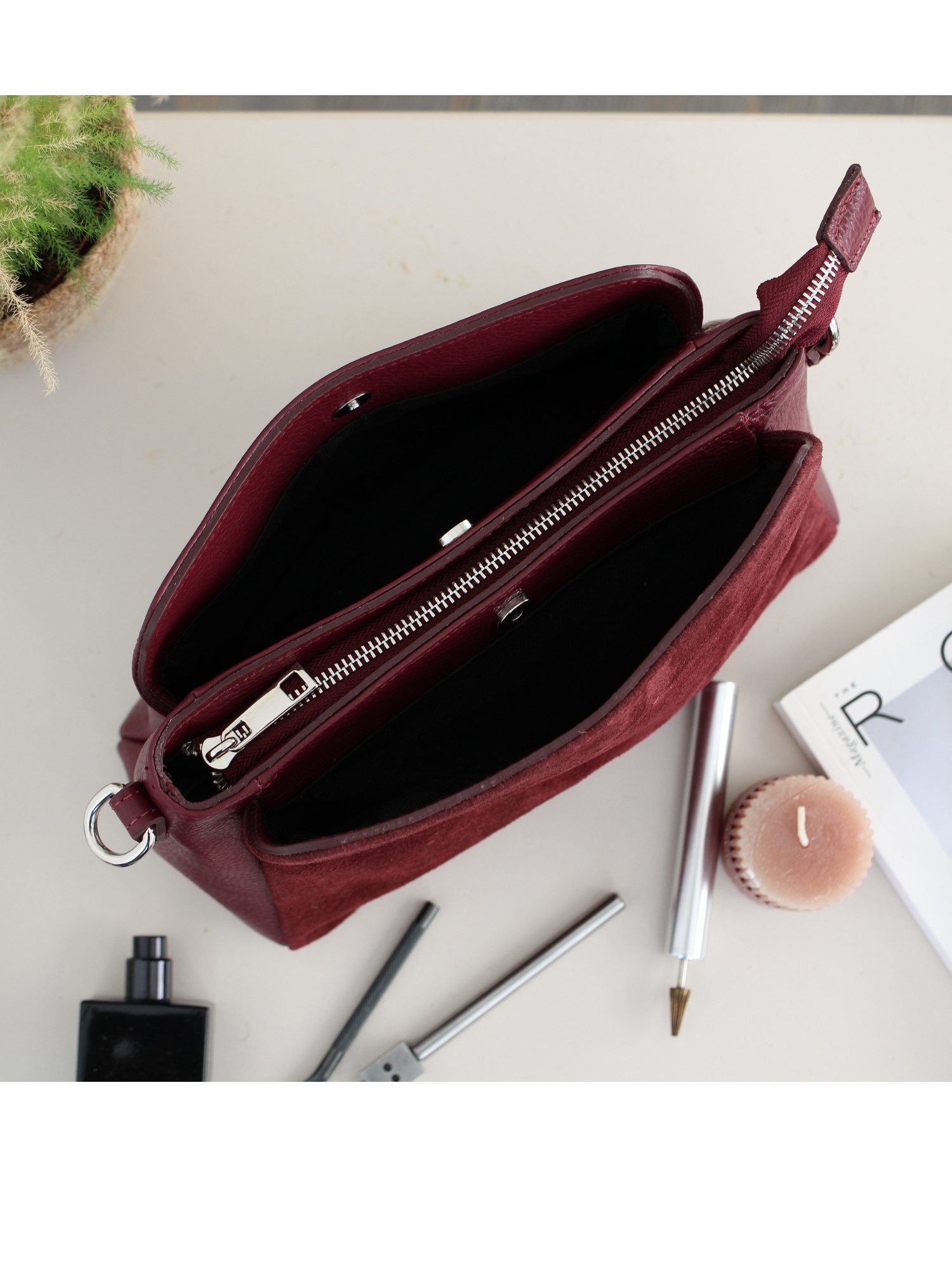 BRISE TASCHE Schultertasche Rimma – Schultertasche aus Wildleder & Nappaleder (Einzeltasche), Kombination aus Wildleder & Nappaleder, 3 Hauptfächer