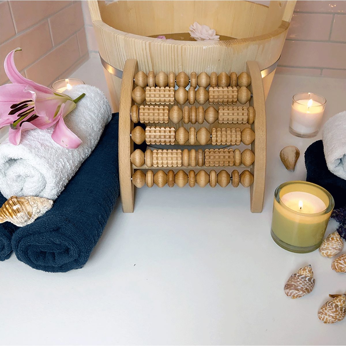 Fußmassagegerät HOFMEISTER® Massage-Gerät aus Buchen-Holz, gegen Verspannungen & Sc