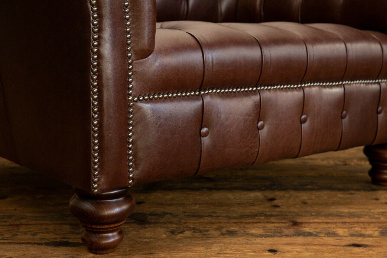 Sofa1.5 Design JVmoebel Sitz Stoff Leder 100% 1,5-Sitzer Chesterfield Sofort Couch