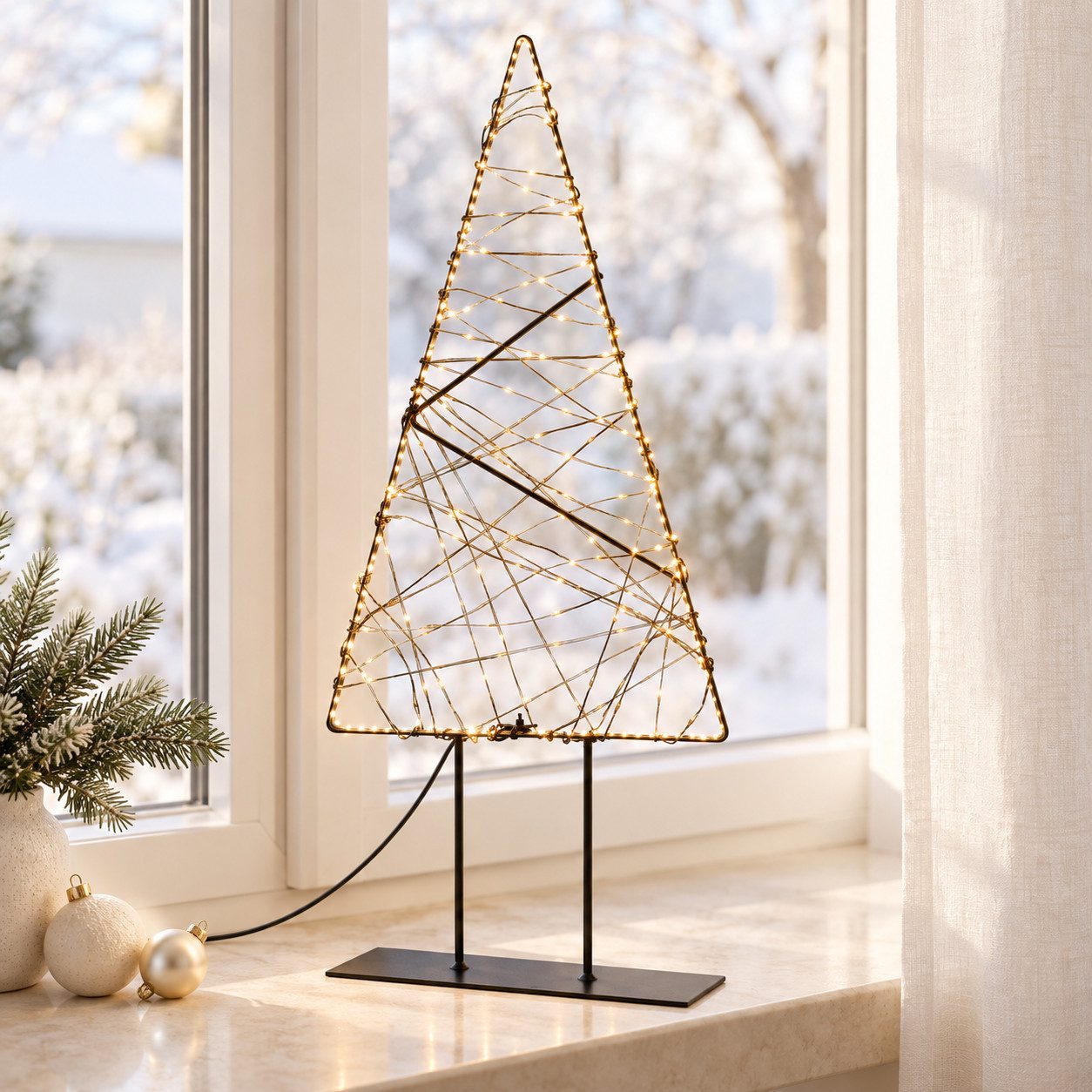 HAGO LED Stern LED-Tannenbaum Weihnachtsfigur Warmweiß extra Metall Standfuß LEDs, 15 % Flashing / Blinkfunktion, LED, Warmweiß & Extra Warmweiß, 330 LEDs, Lichtmix Warmweiß, 15% Flashing, 5m Kabel, freistehend