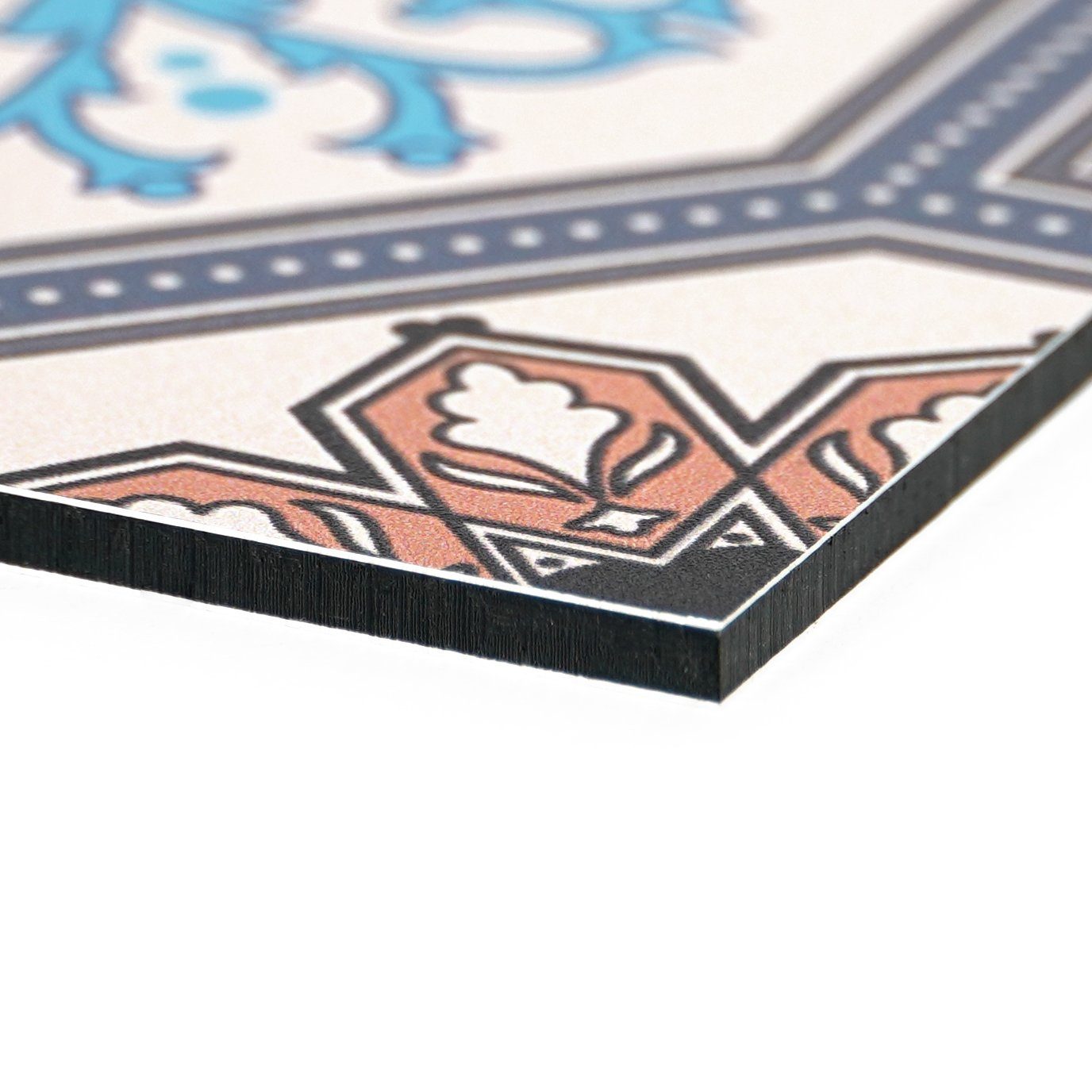 queence Küchenrückwand Rauten - Spritzschutz Wandschutz für Herd & Spüle - Alu-Dibond, (1-tlg), 60x40x0,3 cm - Hitzebeständig - Herdspritzschutz - Fliesenschutz. € 39,90