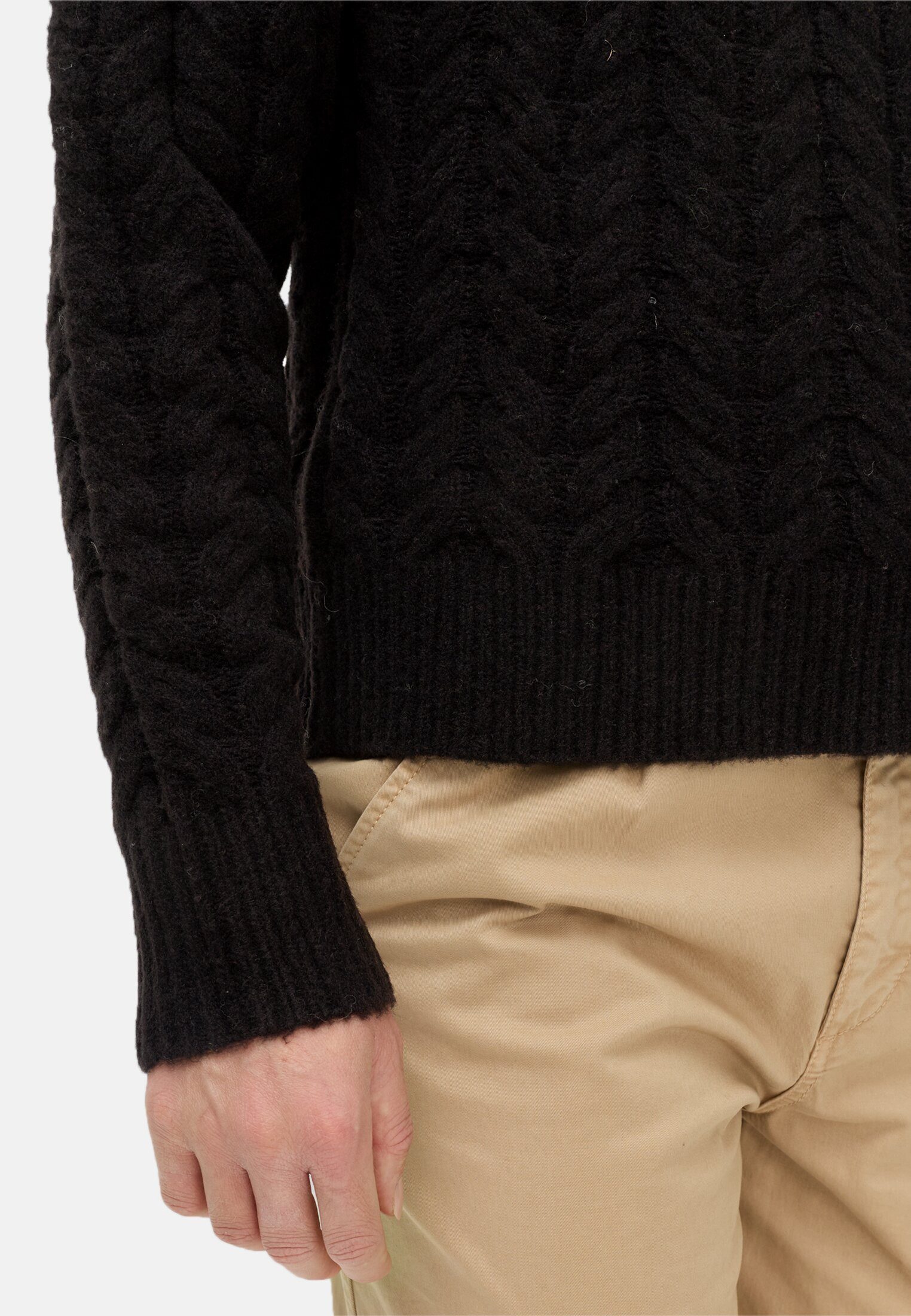 camel active Strickpullover mit Rundhalskragen Langarm Markenlogo