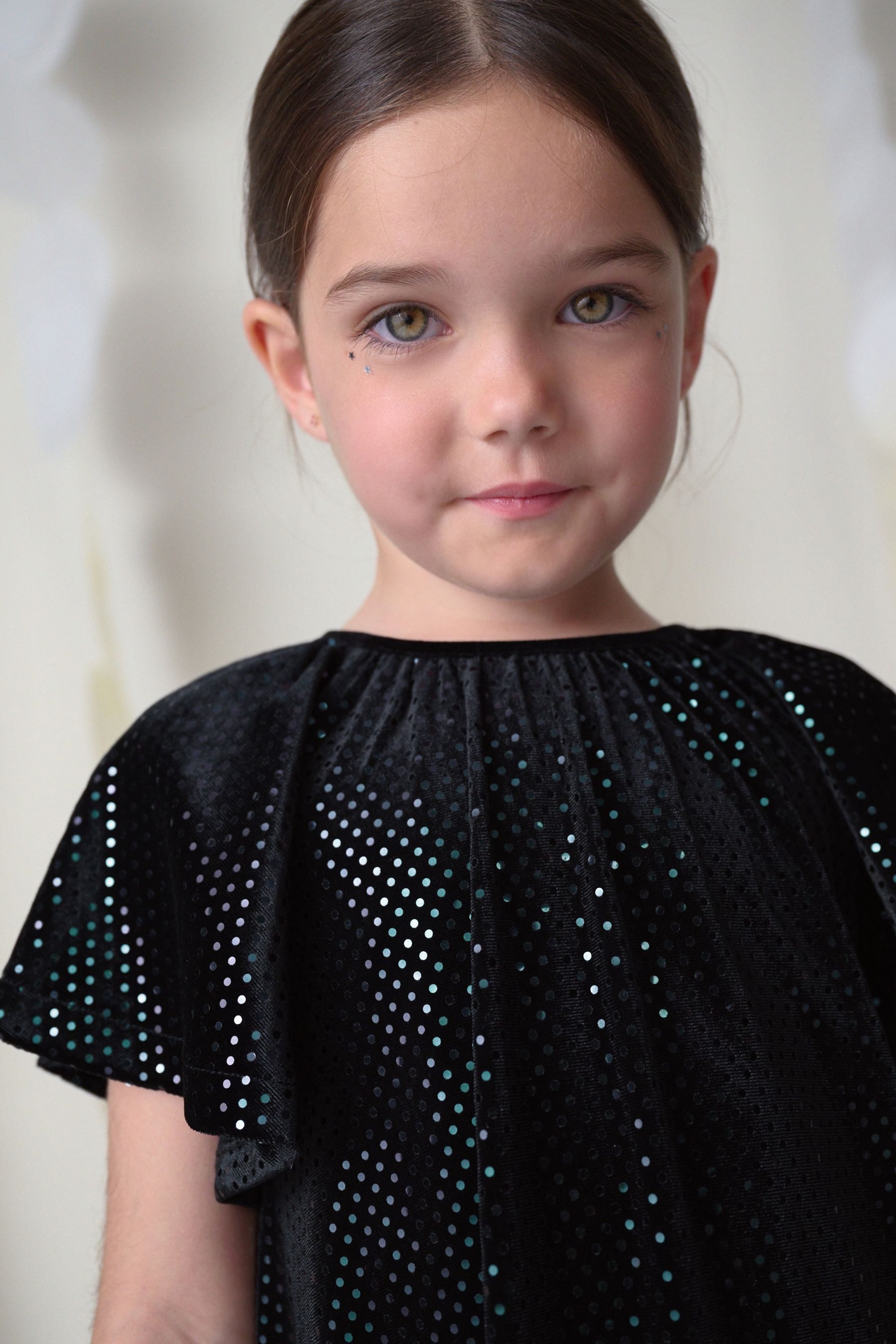 Next Lederkleid Velours-Kleid mit Folienpunkte (1-tlg)