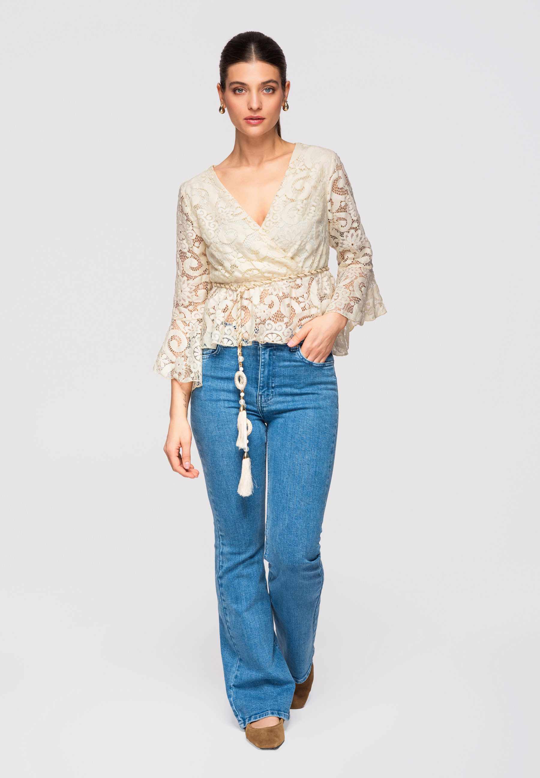OMBRE Wickelbluse Kurze Damenbluse mit Wickel-Design und Peplum-Saum Wickel-Design zur Betonung der Silhouette