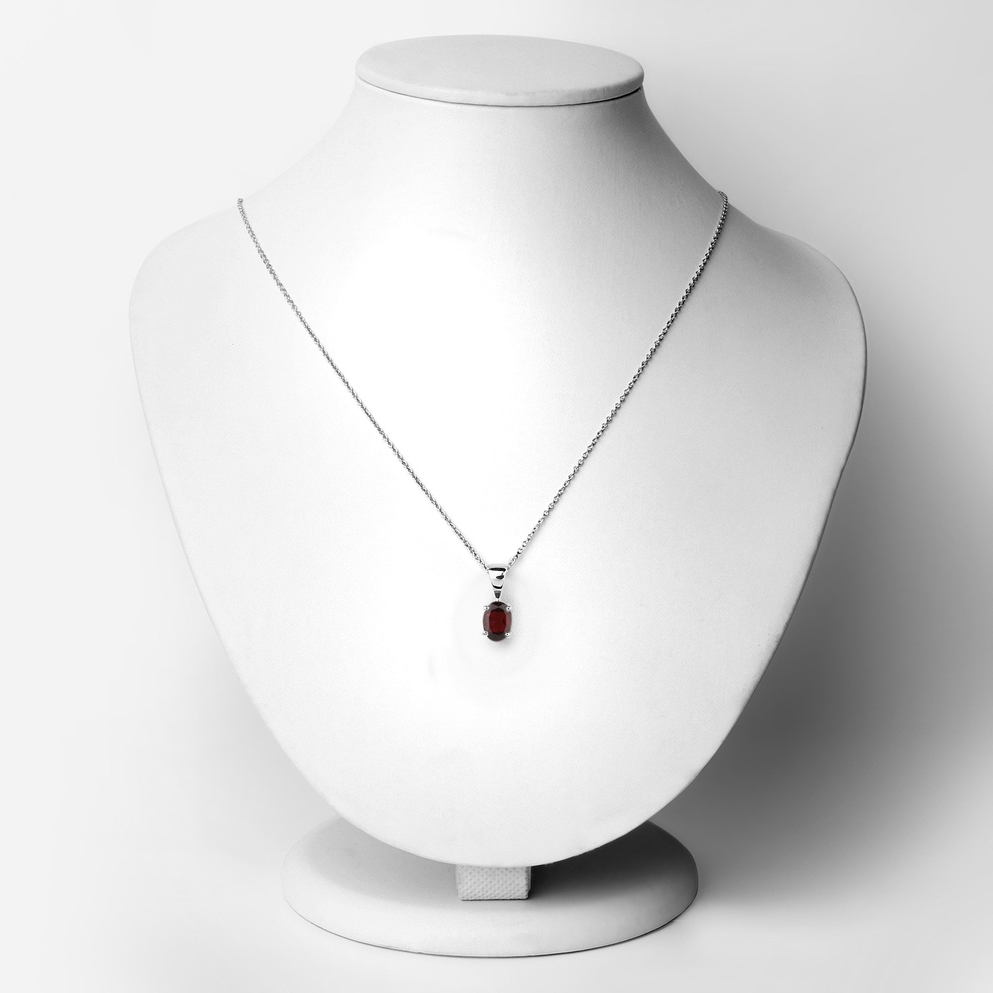 Vira Jewels Paar Ohrstecker Silber 925 rhodiniert Ohrringe und Halskette mit echtem Granat