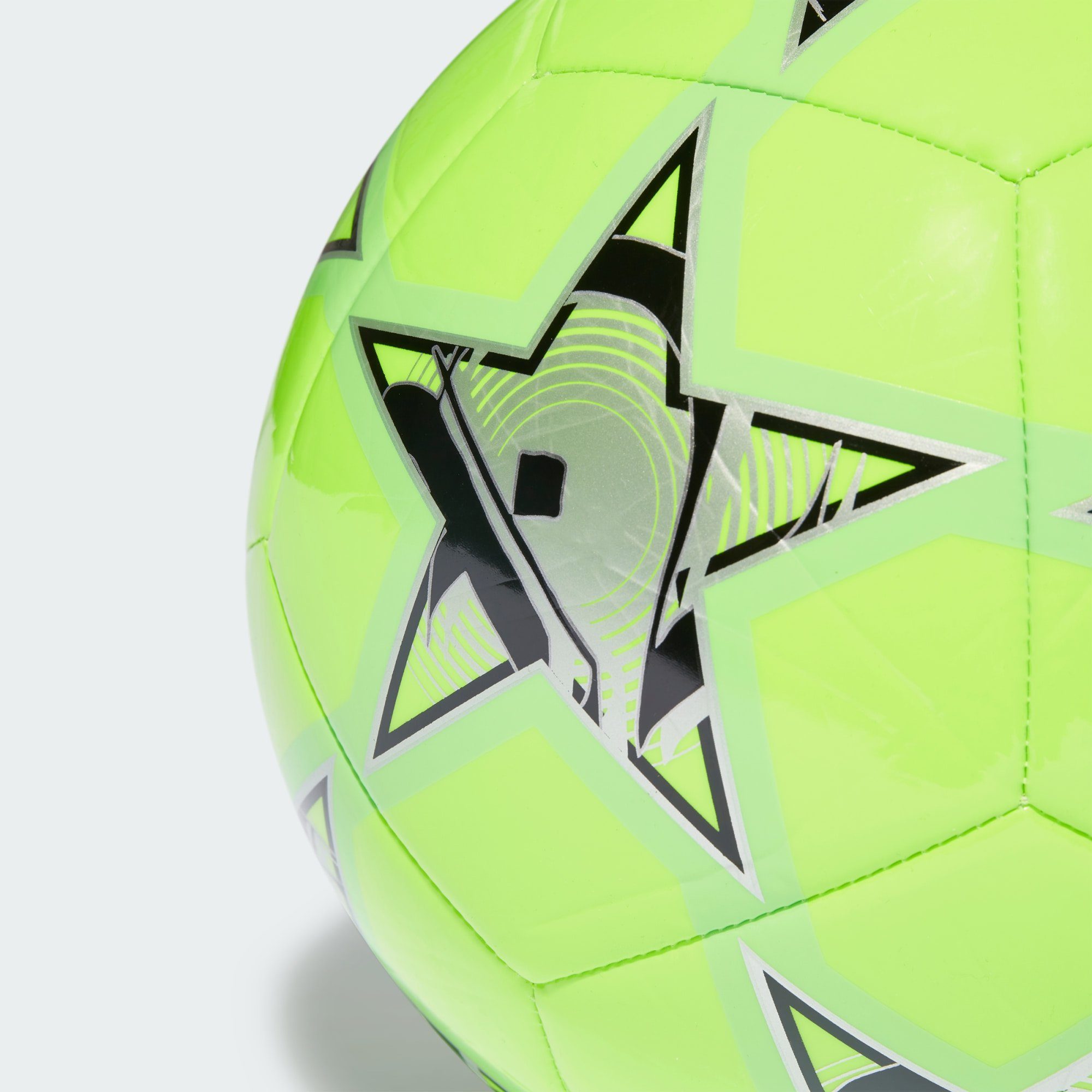 Metallic GROUP CLUB Green / 23/24 Black / BALL STAGE UCL adidas Silver Solar Performance Fußball