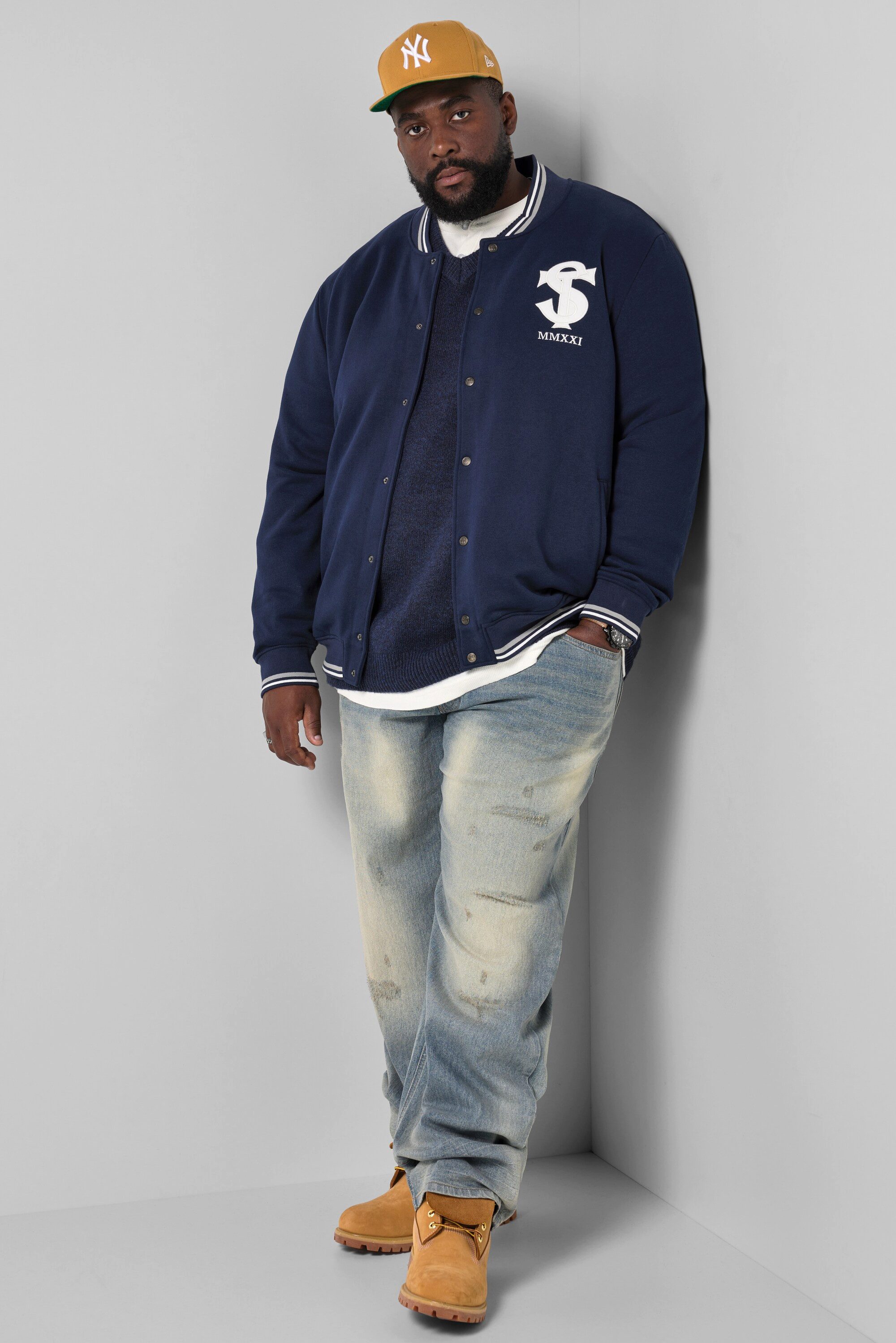 STHUGE Fleecejacke Collegejacke Sweat Knopfleiste Stickereien – Bild 3 von 4