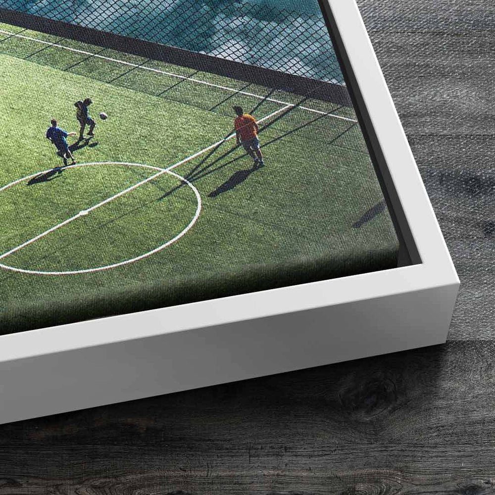 DOTCOMCANVAS® Leinwandbild, Moderne Wandbild vom Fußballplatz weißer Rahmen