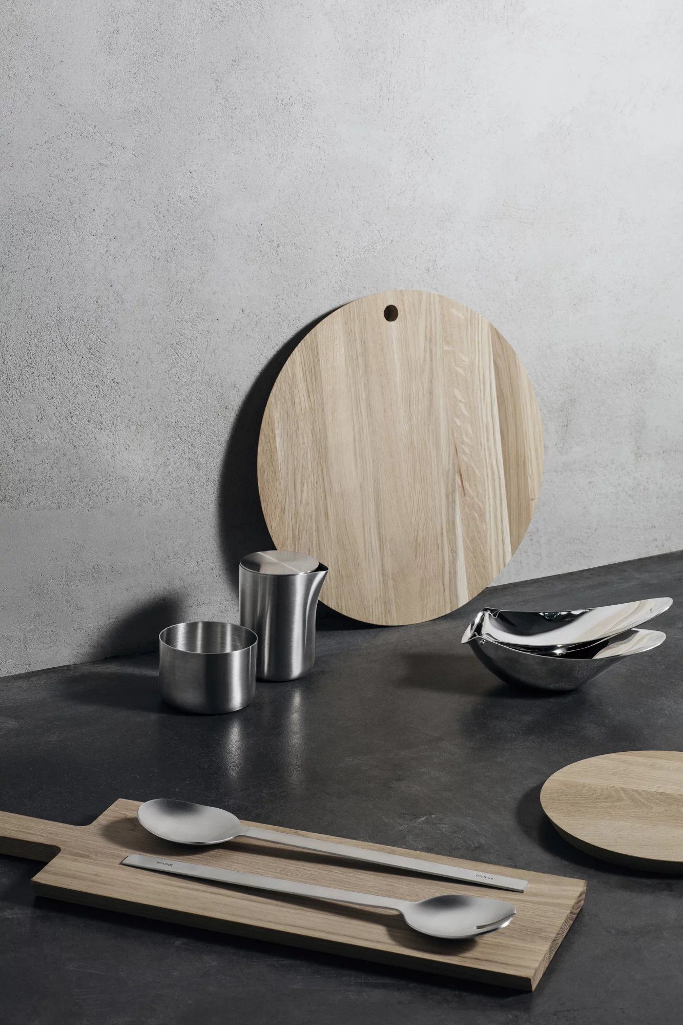 blomus Servierbrett -BORDA- Servier- & Schneidbrett: Stilvolles Design aus Eiche, Eiche, Eichenholz, Robust, Natur Braun, Pflegeleicht, Vielseitig