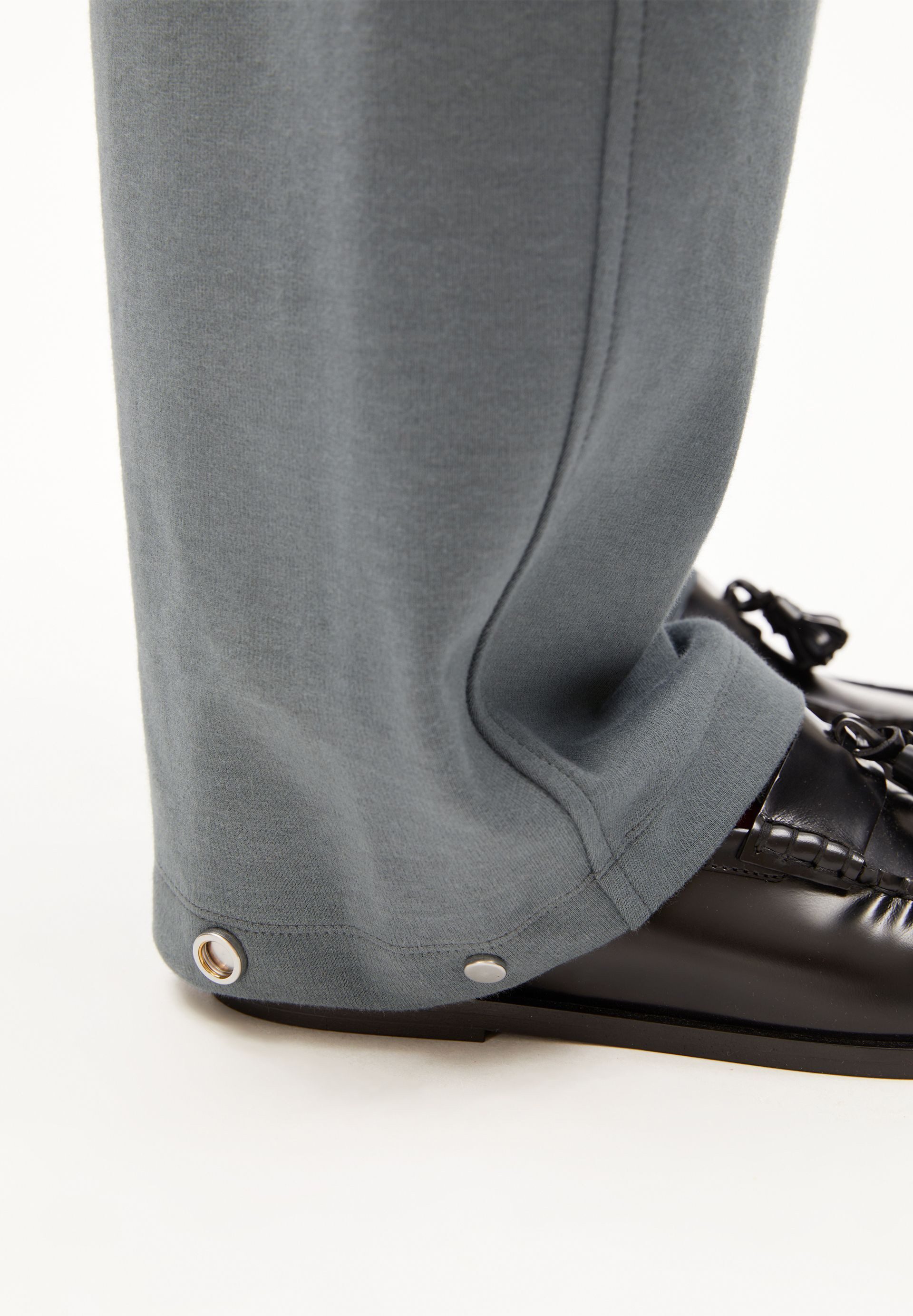 Armedangels Jerseyhose BARREL PULL-ON Jerseyhose aus Bio-Baumwoll Mix (Mid waist, Loose Fit) Jerseyhose aus Bio-Baumwoll Mix