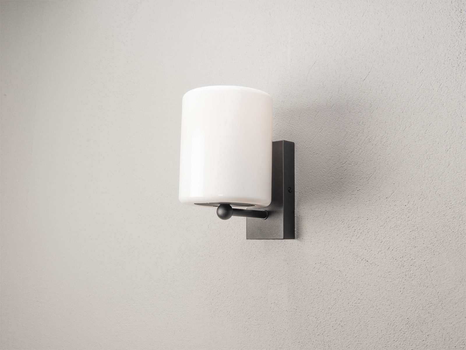 KONSTSMIDE LED Außen-Wandleuchte, LED wechselbar, warmweiß, Außenleuchte für Haus-wand, kleine Fassadenbeleuchtung, Höhe 22cm