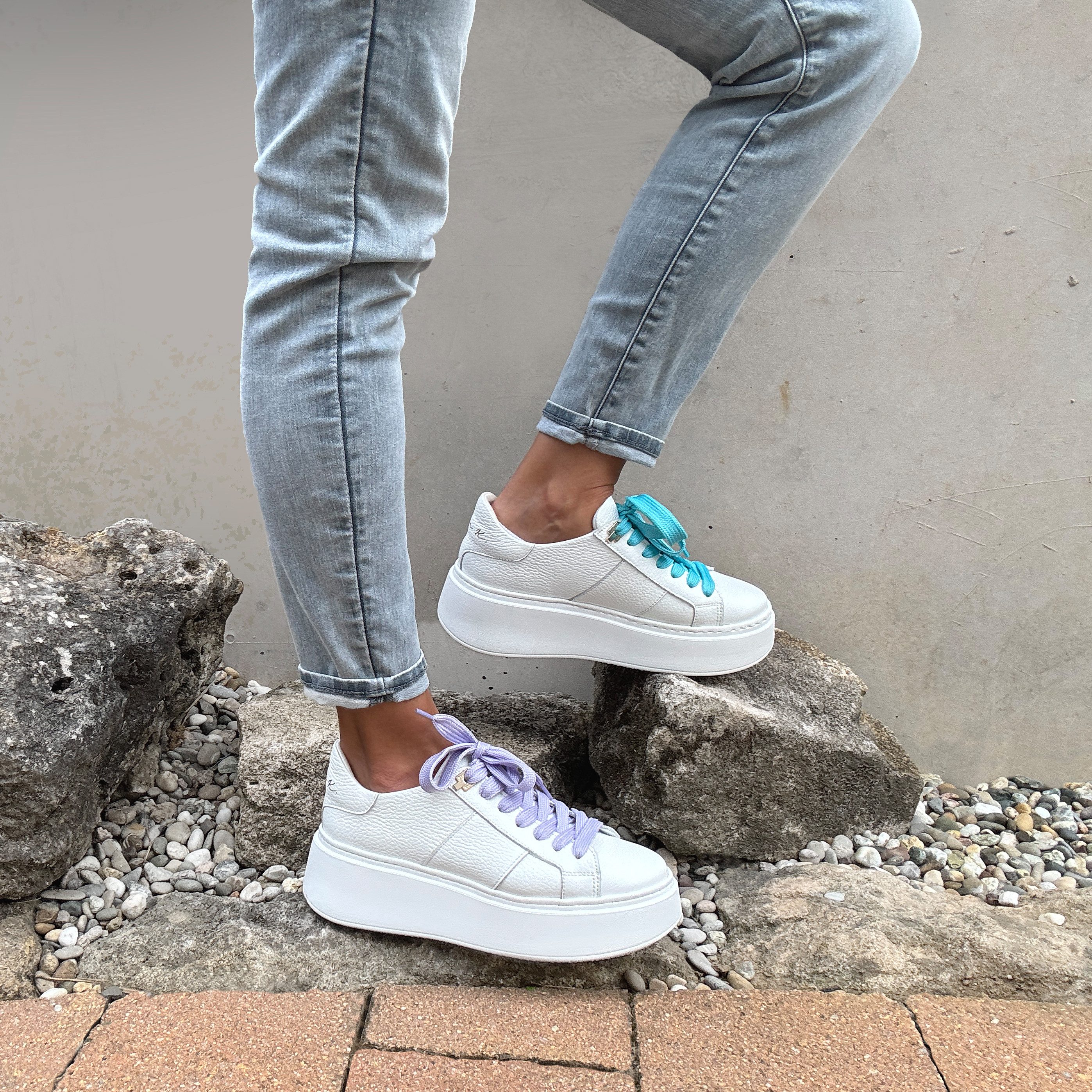 GosiaK. "Cassie" Sneaker aus echtem Leder günstig online kaufen