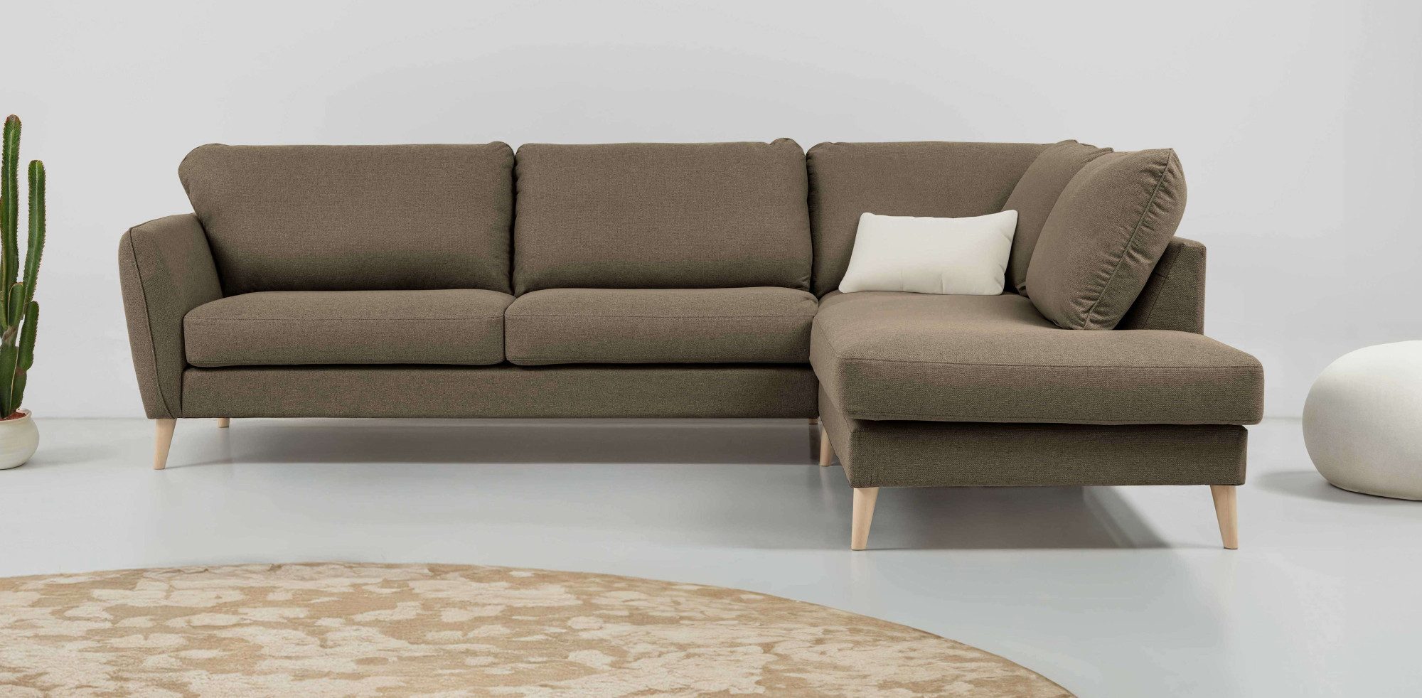 Home affaire Ecksofa MARSEILLE 278/202 cm, L-Form, Ottom. rechts/links, verschiedene Bezüge, Massivholzbeine Eiche, Landhausstil, Wellenunterfederung