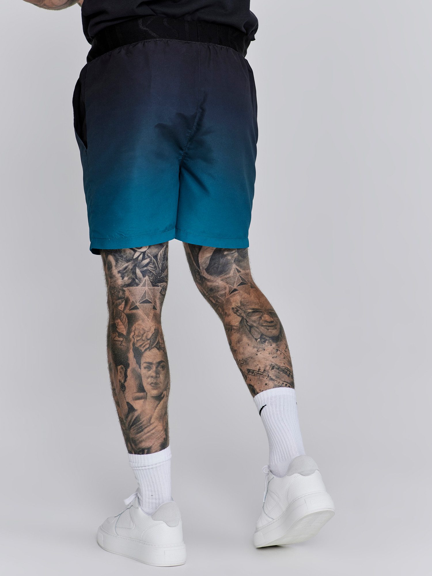 Siksilk Shorts SikSilk Herren Schwarz-Türkis Verlauf Badeshorts