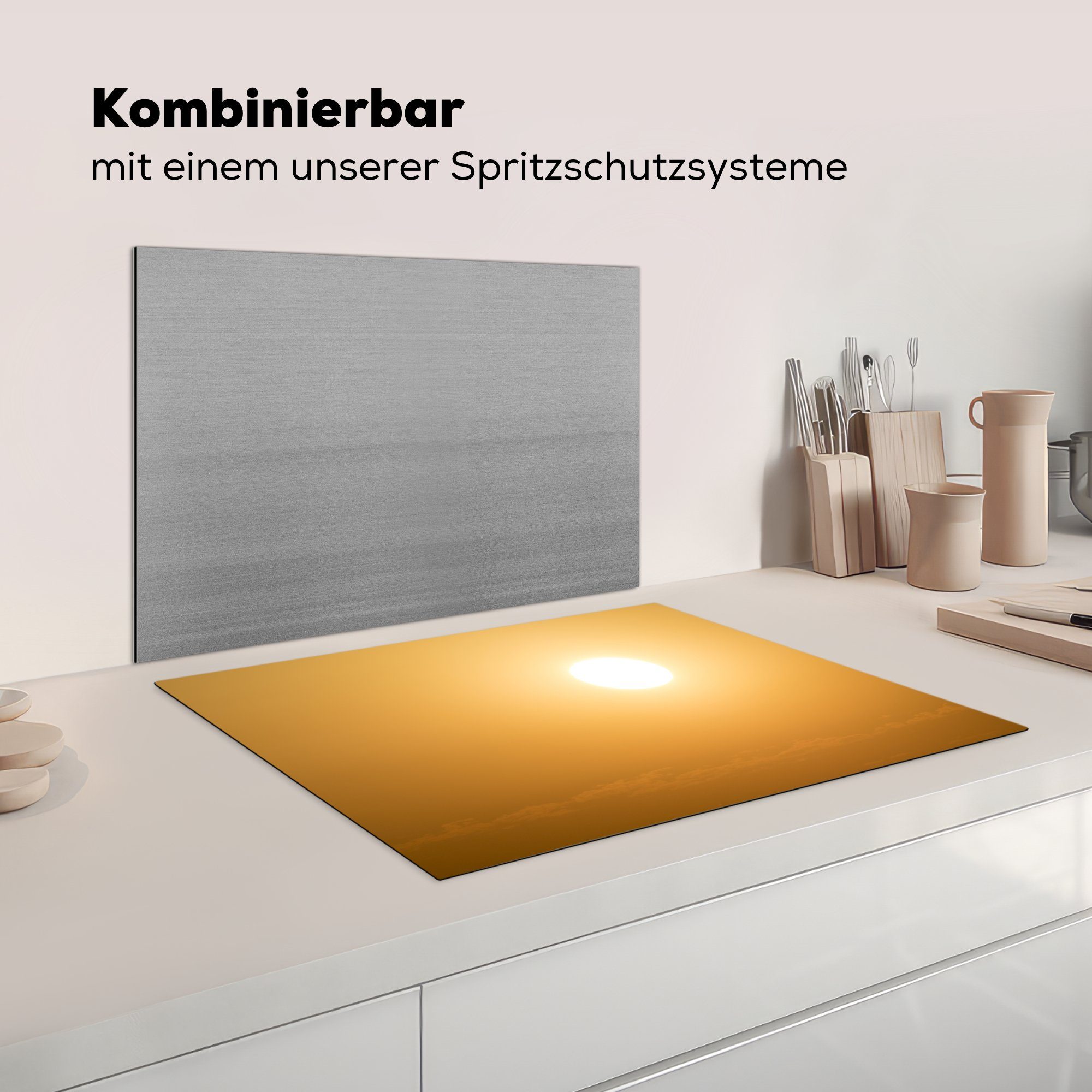 tlg), Orangefarbenes cm, küche, Schutz Glühen Sonne um 71x52 Induktionskochfeld Spanien, die (1 in Ceranfeldabdeckung Herdblende-/Abdeckplatte für Vinyl, MuchoWow die