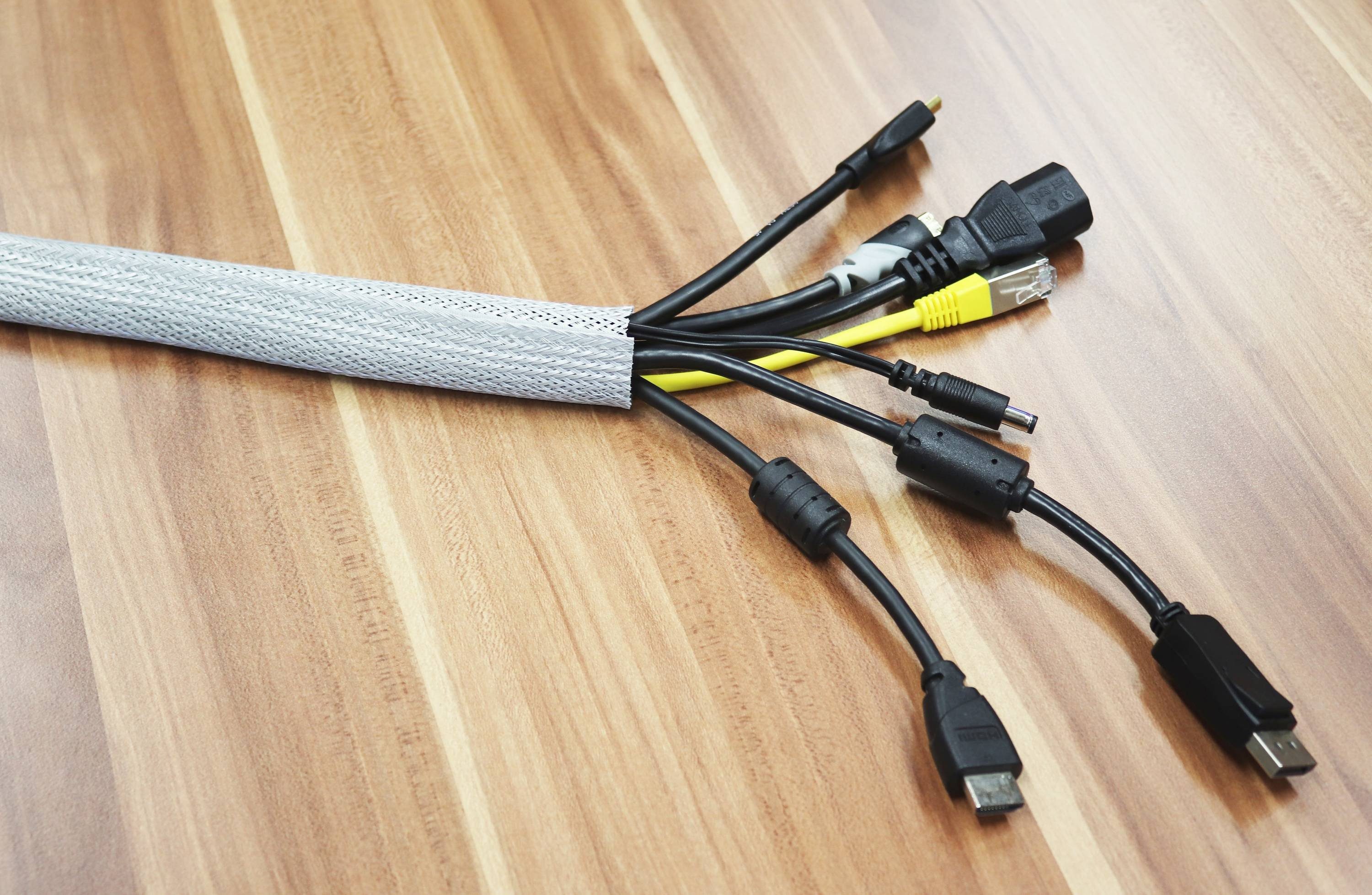 RICOO Geflechtschlauch Kabelschlauch mit Klettverschluss 2 Meter kürzbar Z9085G-2 grau (1-St), Kabelschlauch Kabelmanagement Kabelkanal flexibel Klettverschluss 2m