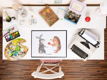 Mr. & Mrs. Panda Schreibtischunterlage Hase Igel - Weiß - Geschenk, Schreibwaren, Schreibunterlage, Tiermoti, (1 tlg)