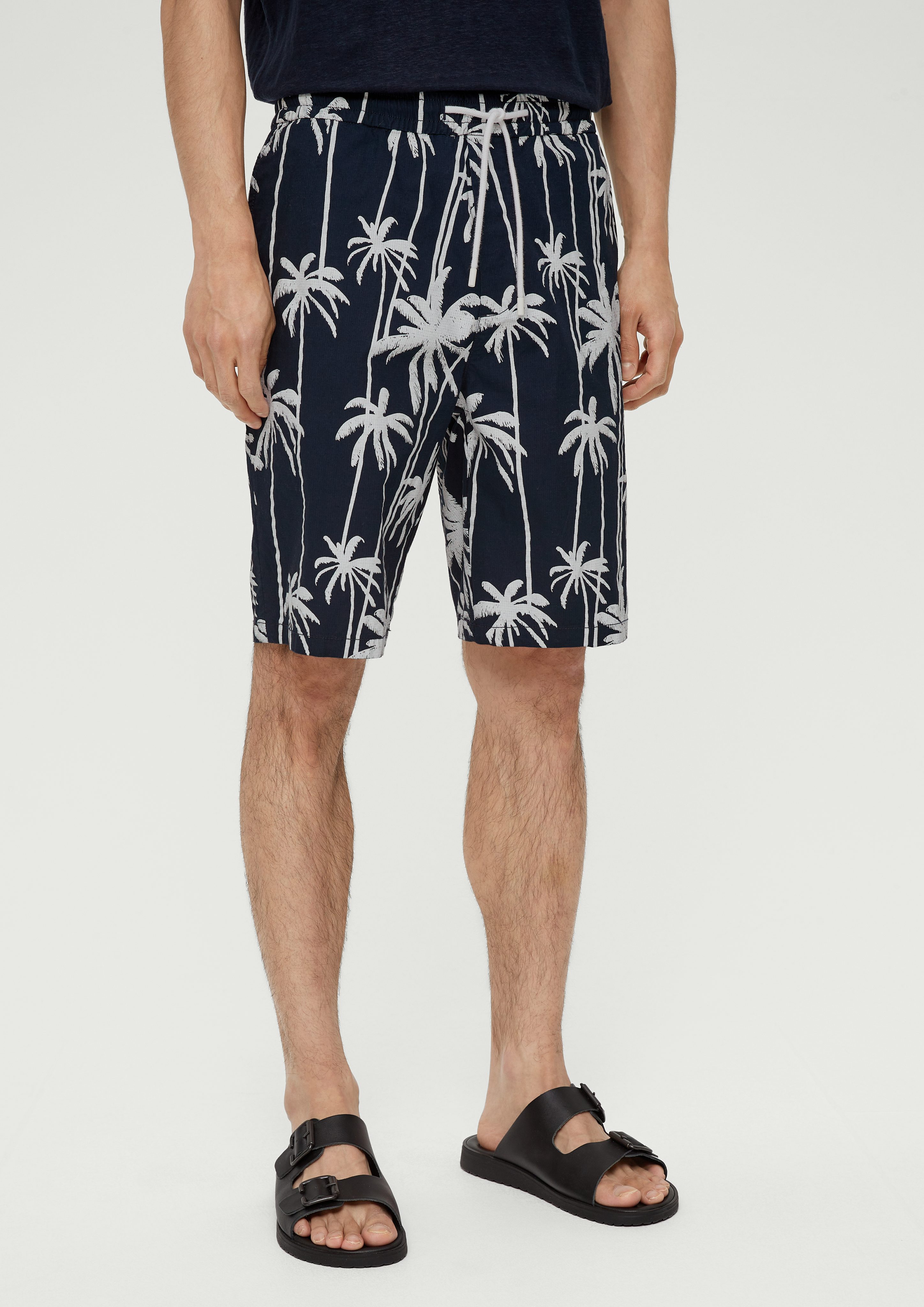 mit s.Oliver All-over-Print Jogger Durchzugkordel Relaxed: Bermudas navy