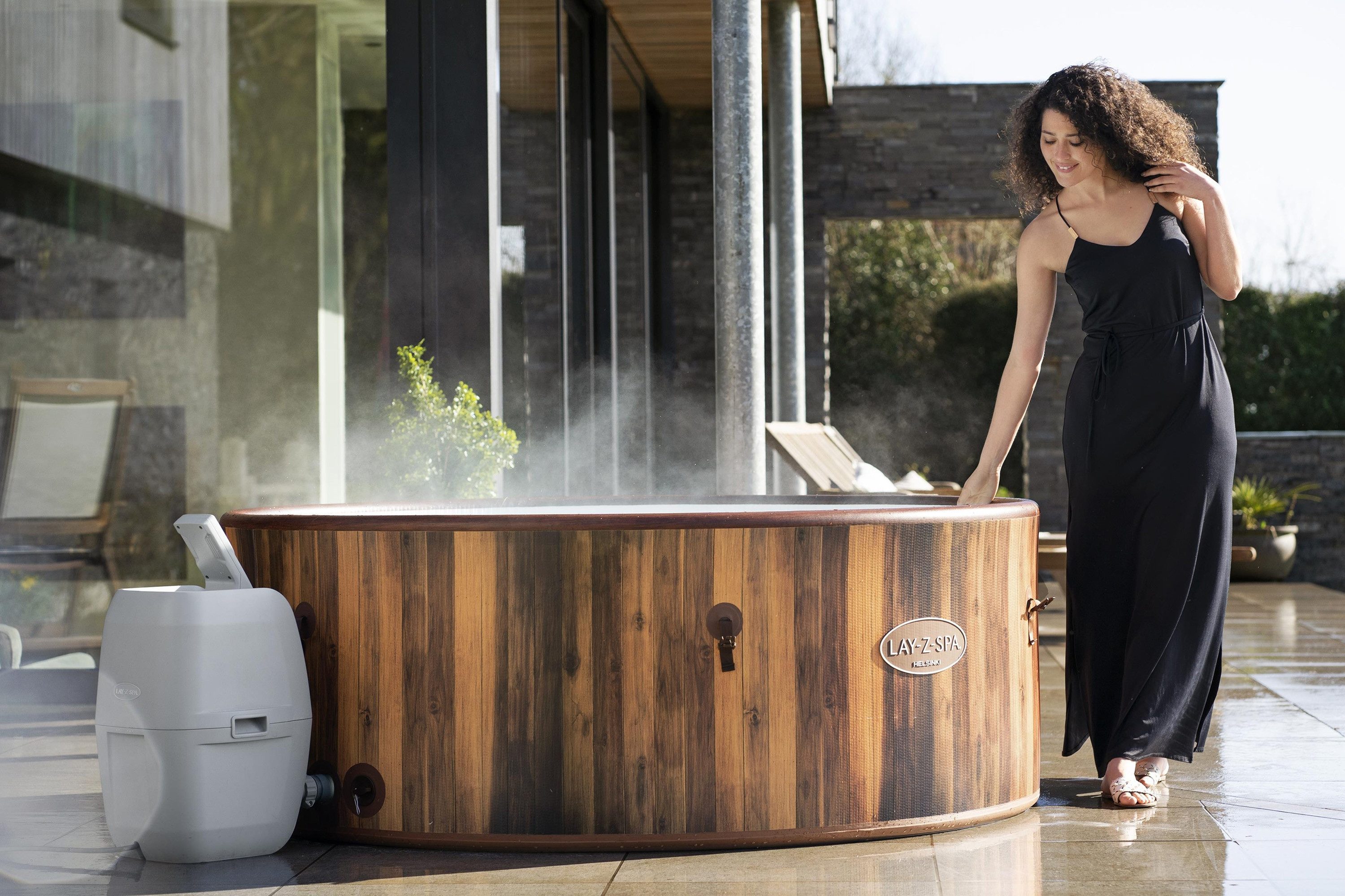 Bestway Whirlpool LAY-Z-SPA® Helsinki AirJet Plus™, (Set, Inkl. App-Steuerung, für max. 7 Personen), Ø 180 x 66 cm