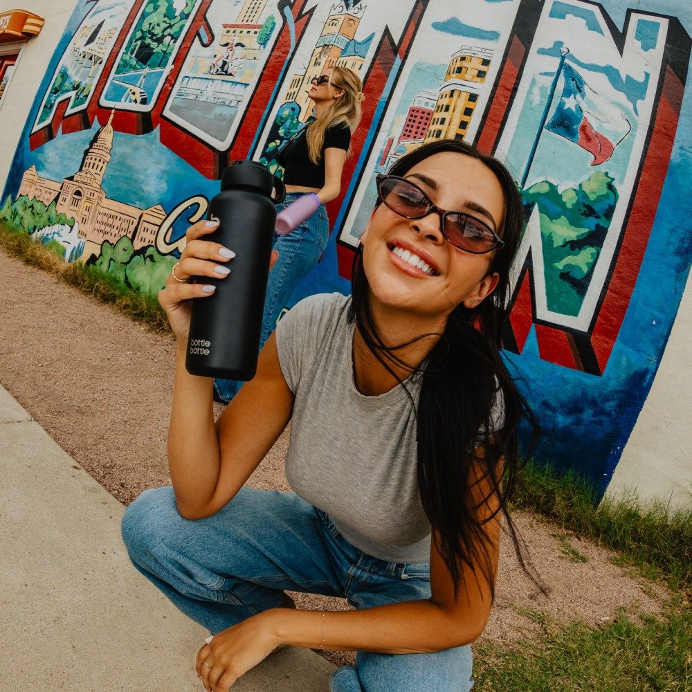 BOTTLE BOTTLE Trinkflasche Edelstahl 600ml, Isolierflasche für kohlensäurehaltige Getränke, auslaufsicher, mit Tragegriff, ideal für Sprudelwasser, Sport & Reisen