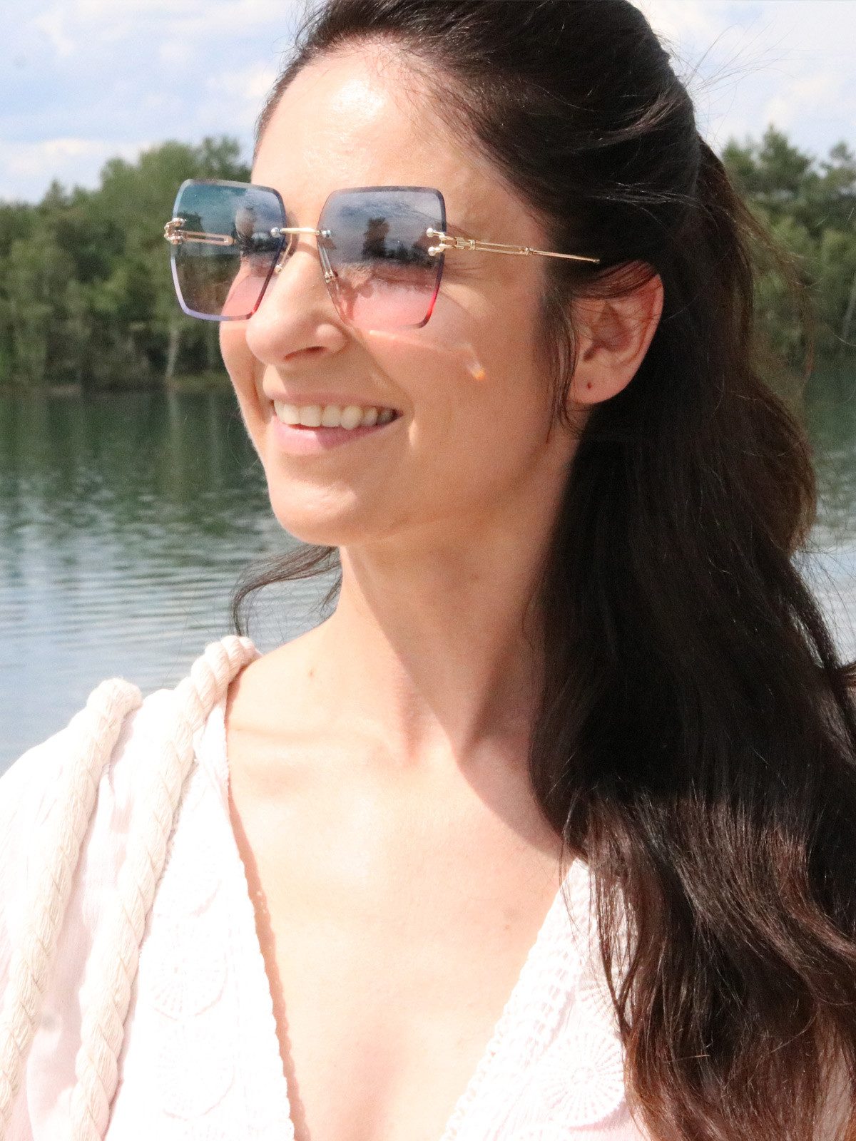 styleBREAKER Sonnenbrille Rahmenlose Rechteckige Sonnenbrille mit Diamant Schliff (1-St)