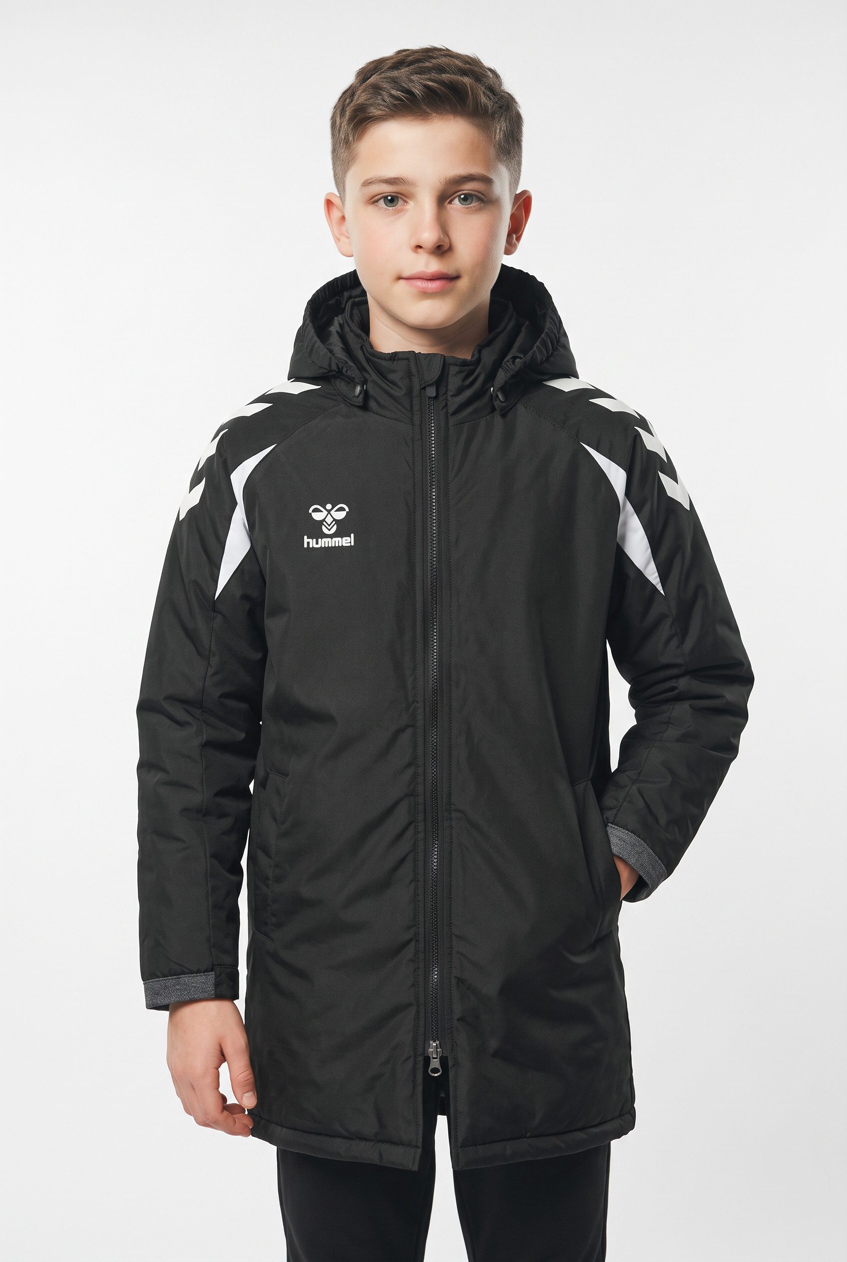 hummel Stadionjacke HMLCORE 2.0 BENCH JACKET KIDS für Kinder und Jugendliche, wärmend, für vor und nach dem Training