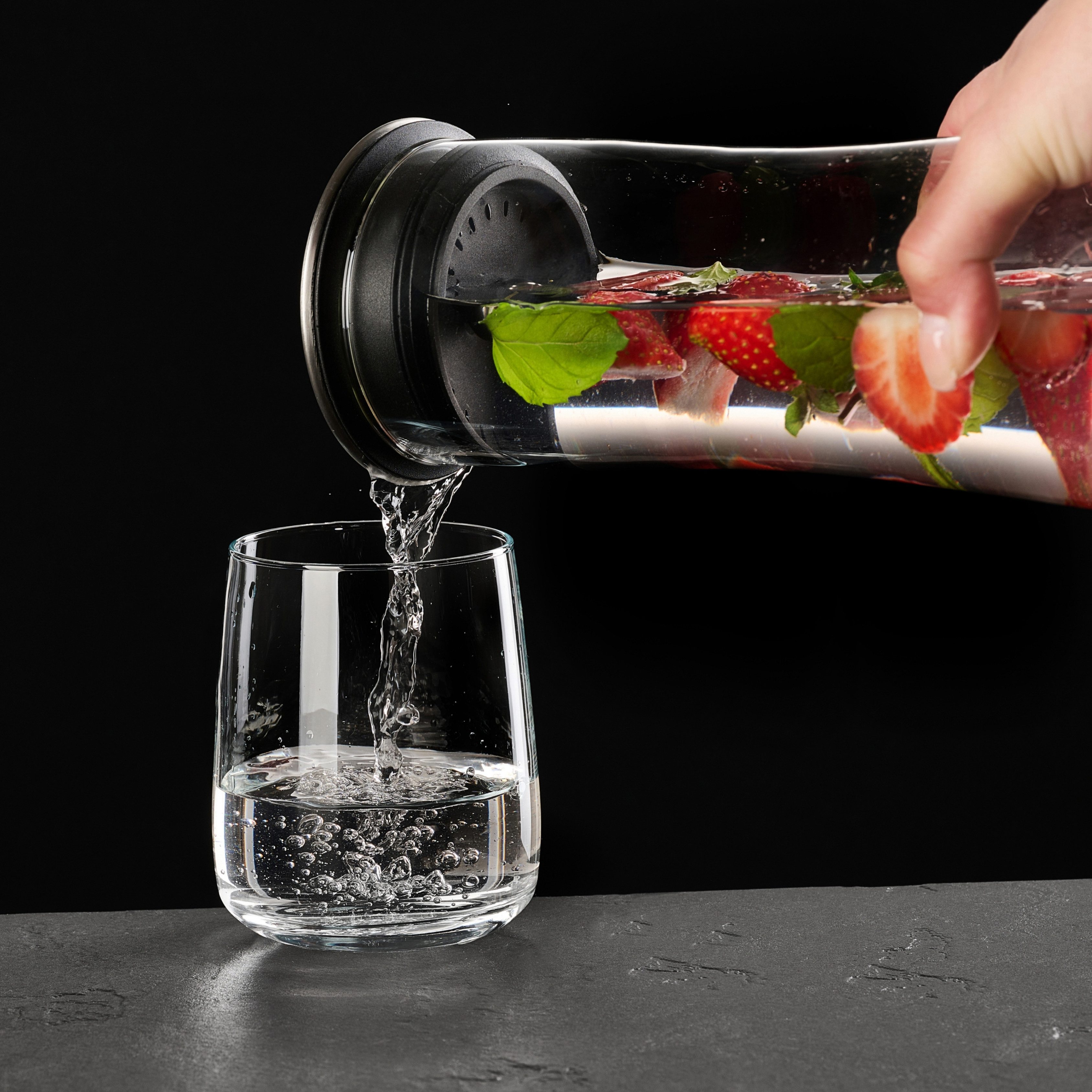 Ritzenhoff & Breker Karaffe Perfetto, (1-tlg), Kanne, 1,4 Liter mit Edelstahldeckel