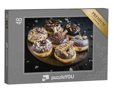 puzzleYOU Puzzle Verschiedene hausgemachte Schokoladendonuts, 48 Puzzleteile, puzzleYOU-Kollektionen Kuchen, Essen und Trinken