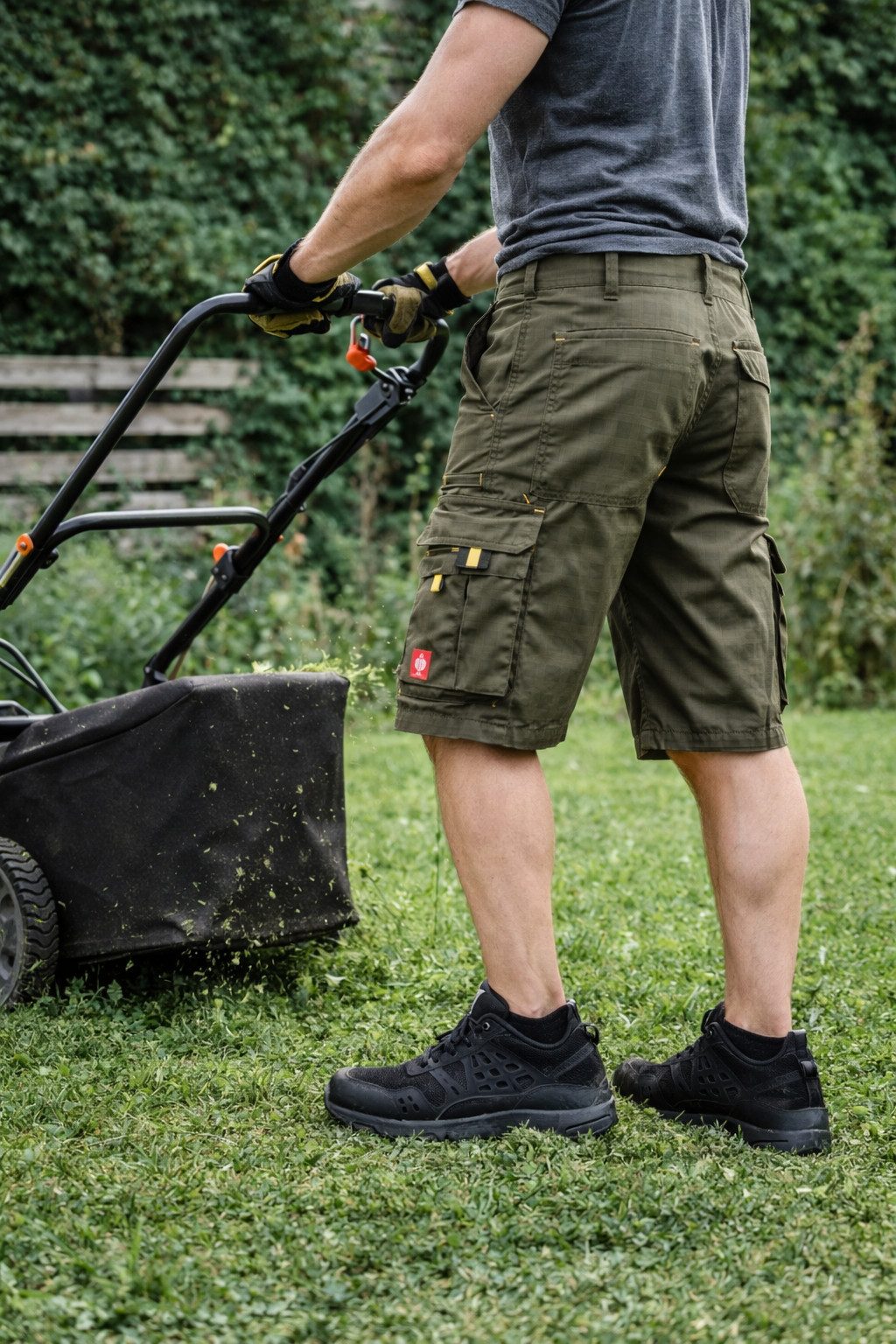 Engelbert Strauss Shorts Strauss Shorts e.s. Carat – Arbeitsshorts mit Flexbelt & Cargo Taschen