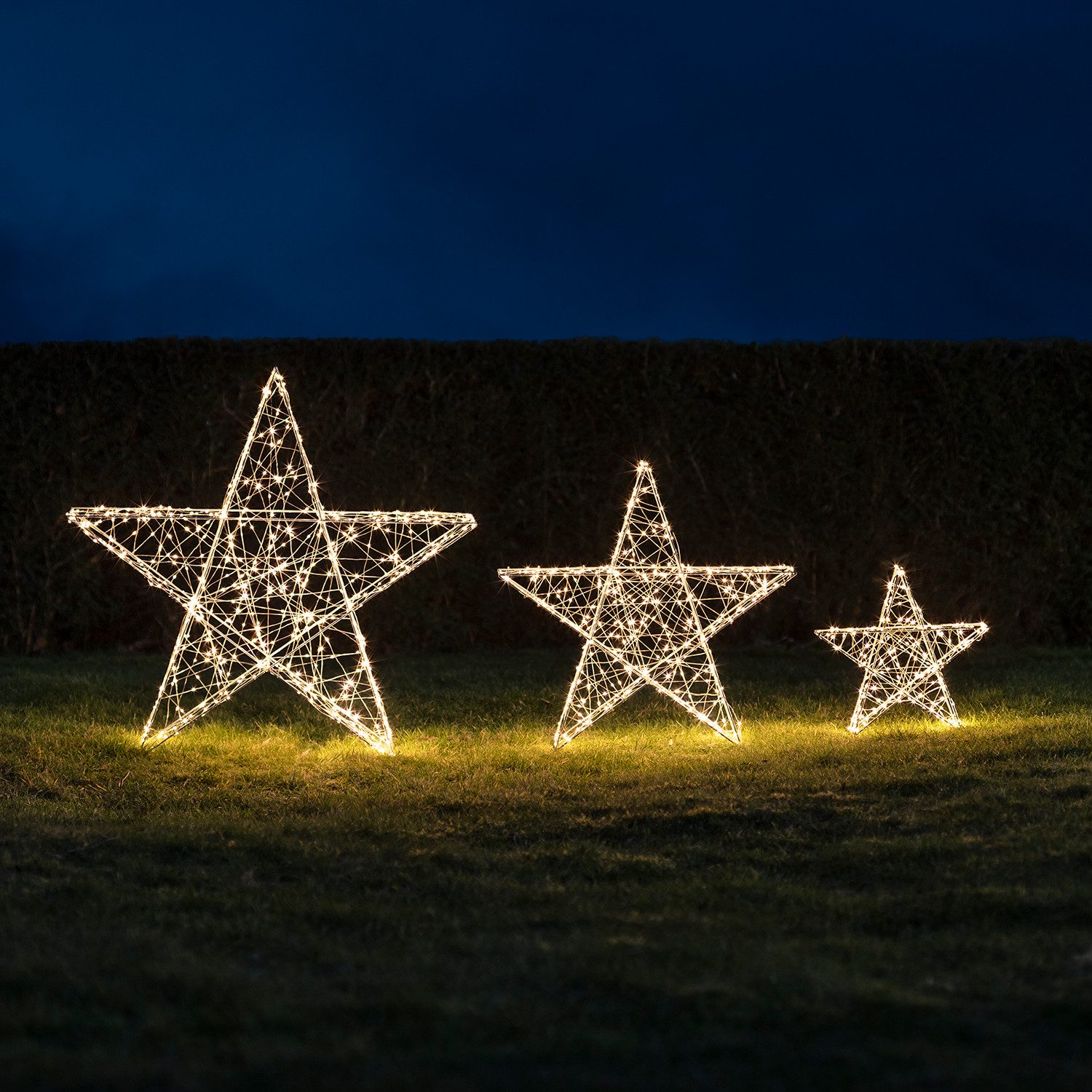 Lights4fun LED-Stern für außen 60cm LED Stern Weihnachtsdeko außen, LED fest integriert, Weihnachtsbeleuchtung (H) 60 x (B) 60 x (T) 15cm