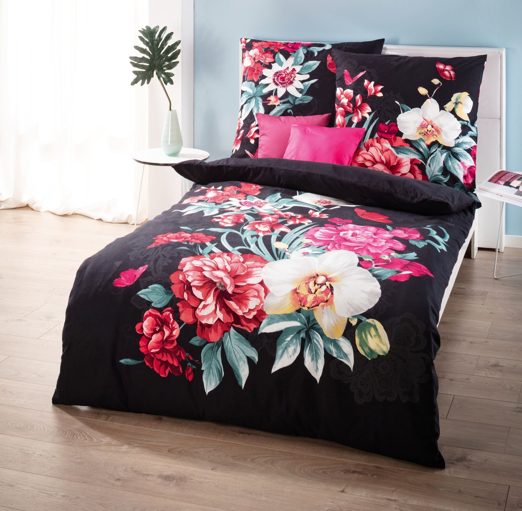 Kaeppel Bettwäsche Kaeppel Linon / Renforcé Bettwäsche 135x200cm 2 tlg. Euphoria Pink, Renforcé, 2 teilig, Schwarze Bettwäsche mit buntem großen Blumenmotiv – Bild 5 von 5