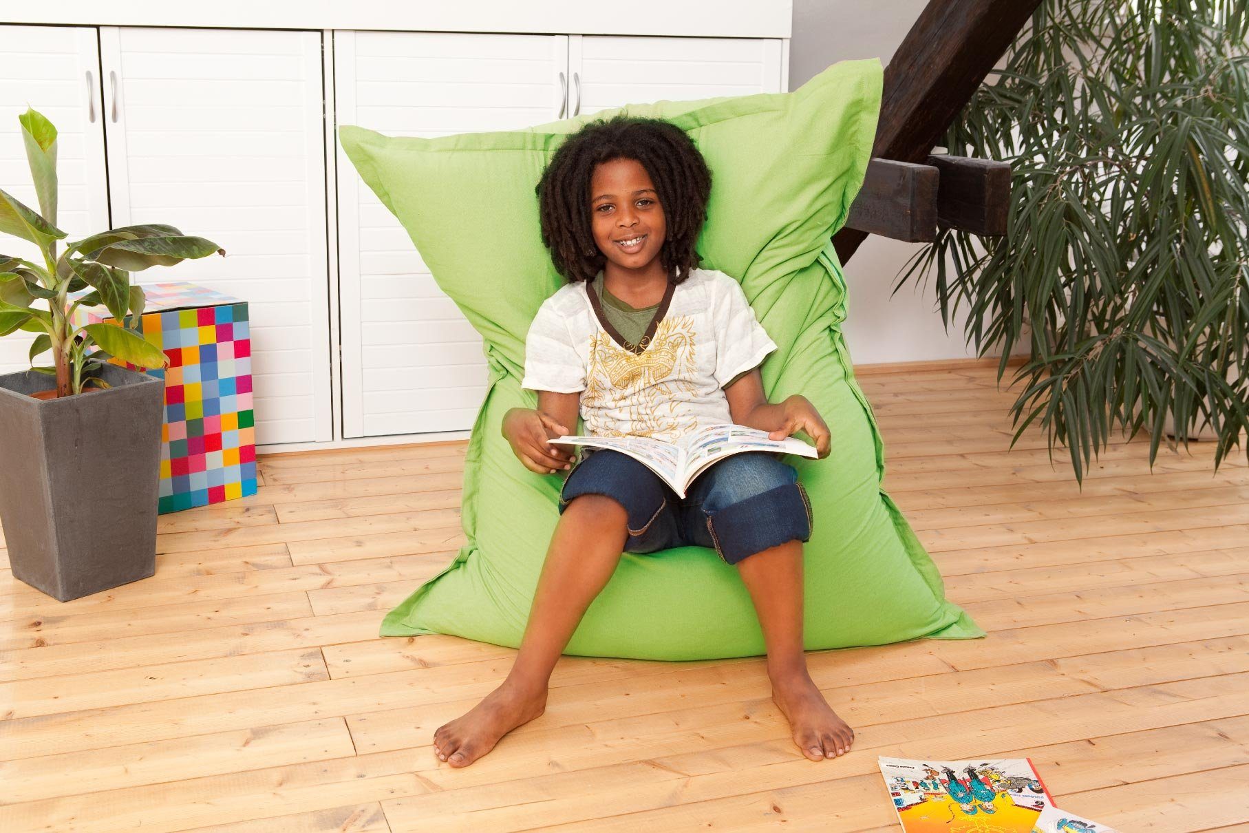 Smoothy Sitzsack Original Indoor Riesensitzsack (XL 250 Liter, Junior-Sitzkissen  Sessel), für Kinder & Erwachsene 140 x 110 cm