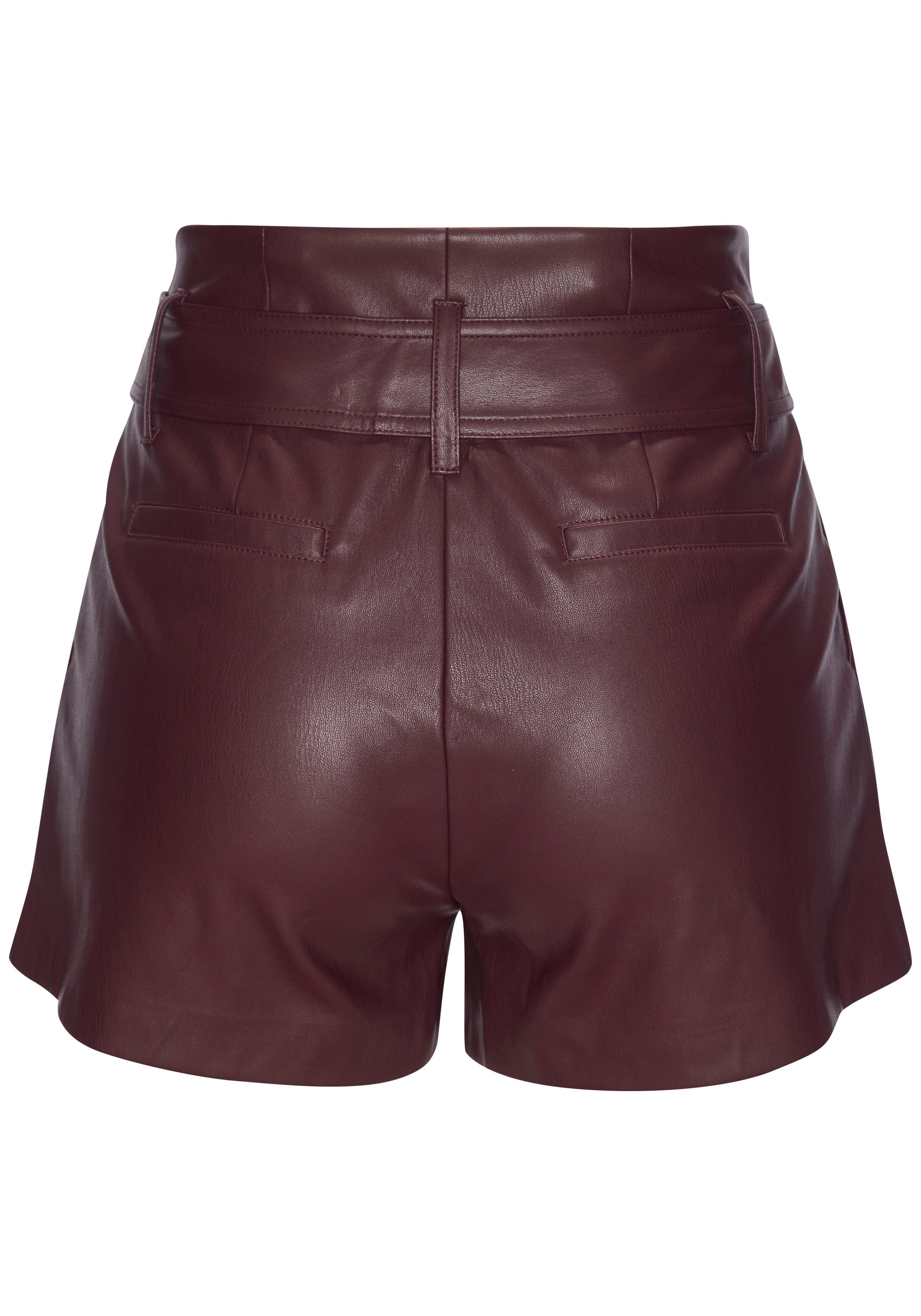 LASCANA Shorts (mit Gürtel) aus Lederimitat, Kunstleder Shorts, elegant, mo günstig online kaufen