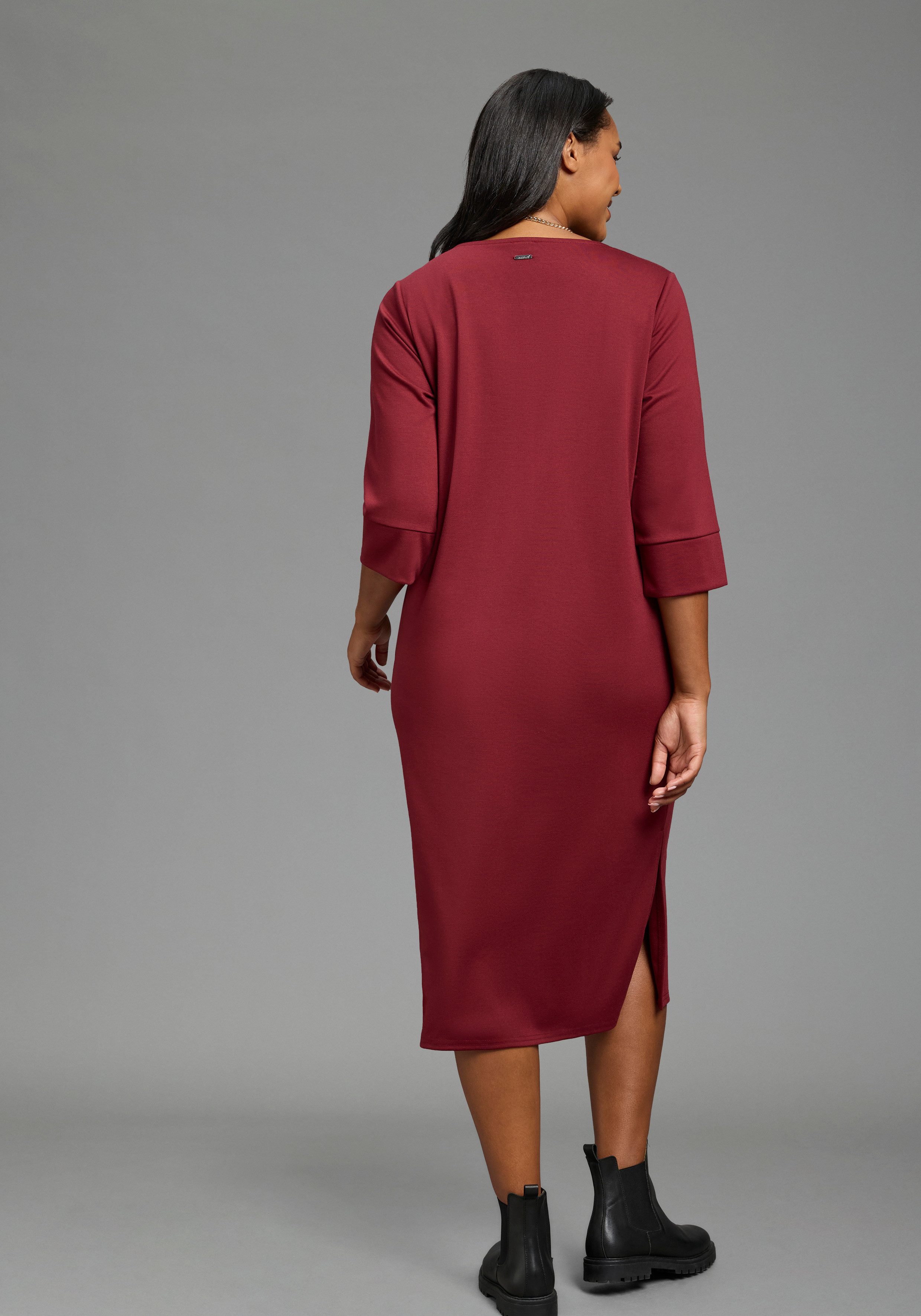 Laura Scott CURVE Midikleid Große Größen Midikleid in wadenlanger Schnittform, figurumspielende Passform