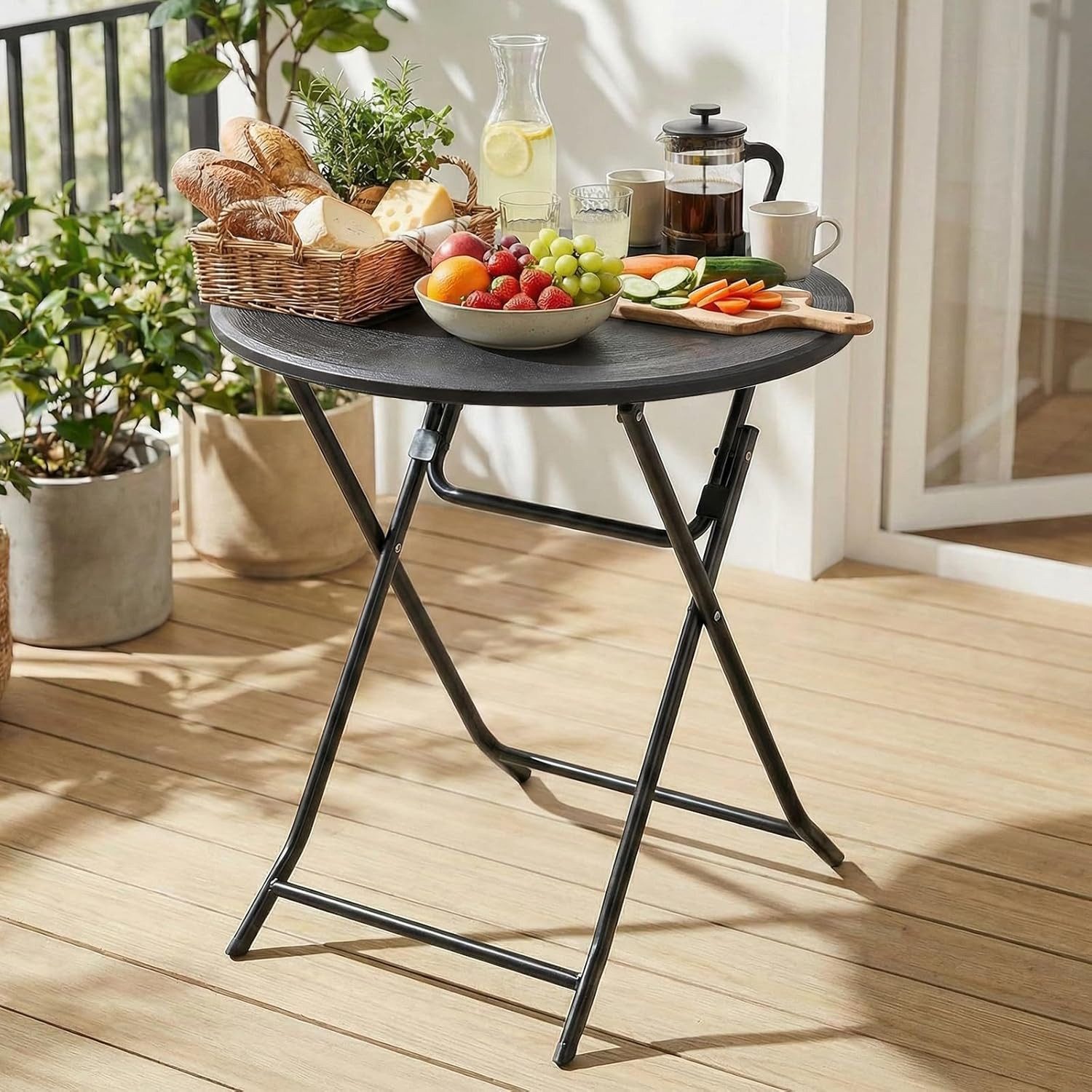 TLGREEN Gartentisch Rund Holz-Optik 60cm (Klappbarer Balkontisch mit Stahlrahmen, Wetterfester Campingtisch, Esstisch für Garten, Picknick, Party), Pflegeleicht, Stabil bis 50kg, Platzsparend