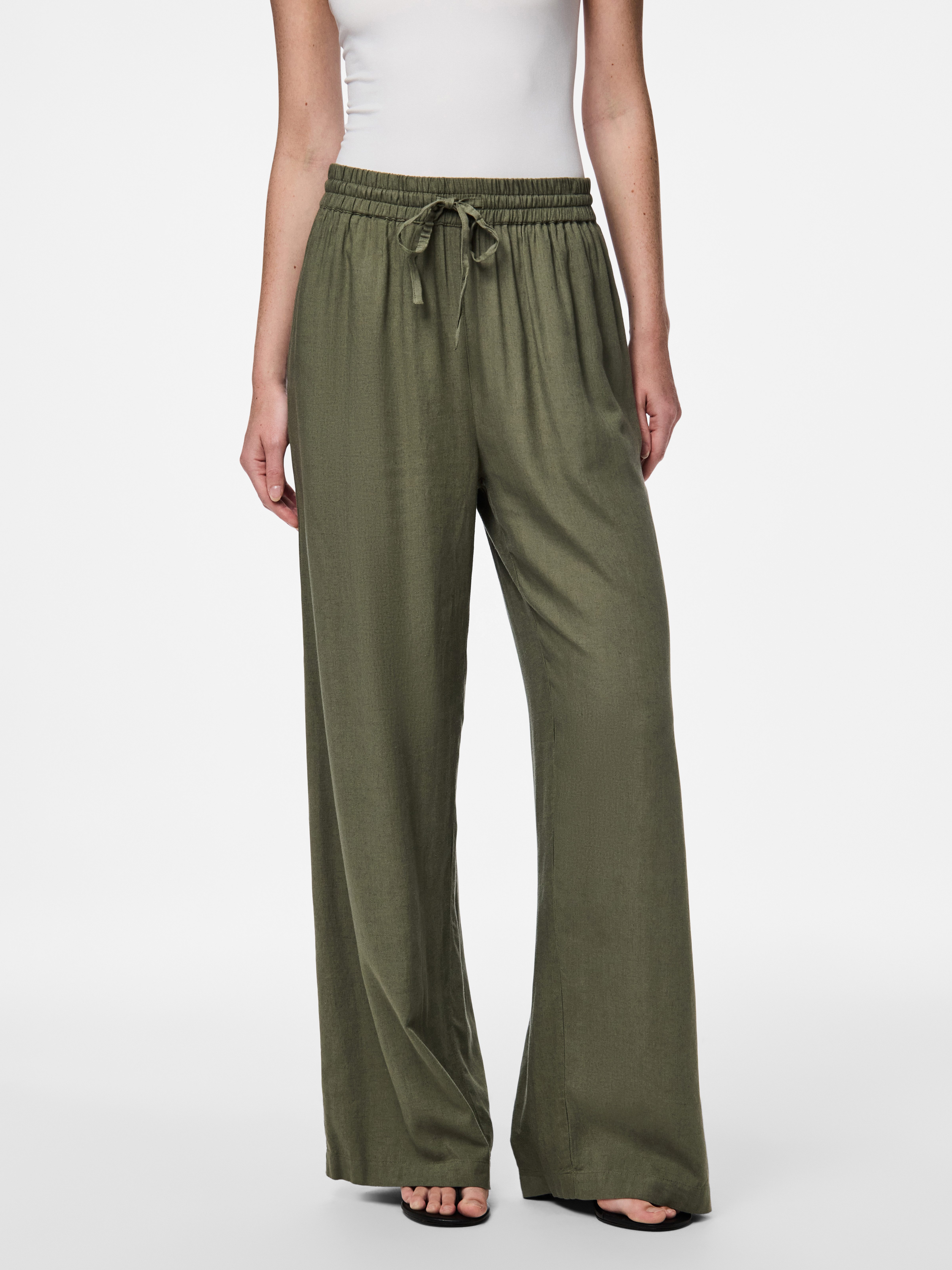 pieces Schlupfhose PCPIA HW WIDE PANTS günstig online kaufen