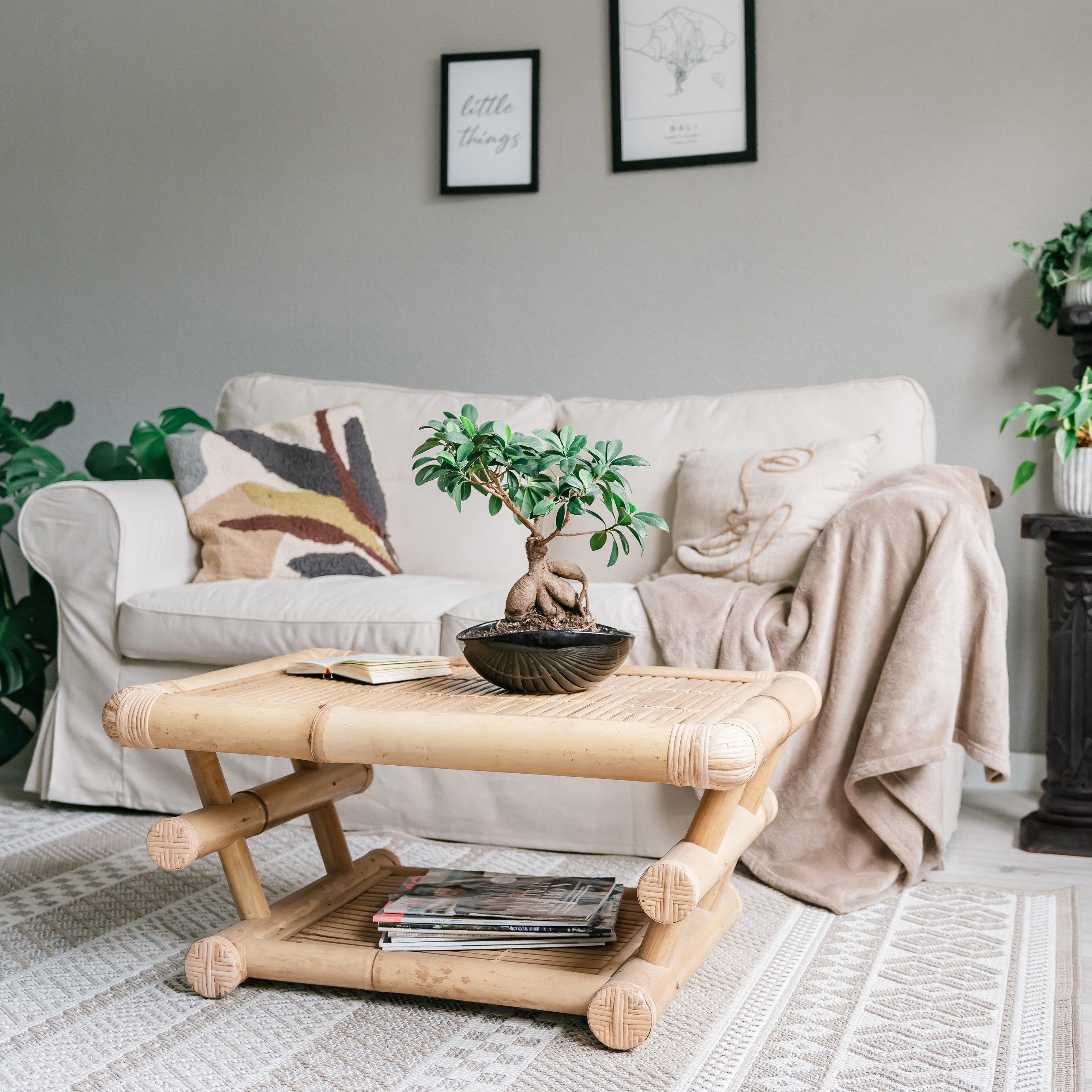 livasia Couchtisch Bambus Couchtisch 85x55x40cm handgefertigt aus Bali, Handarbeit