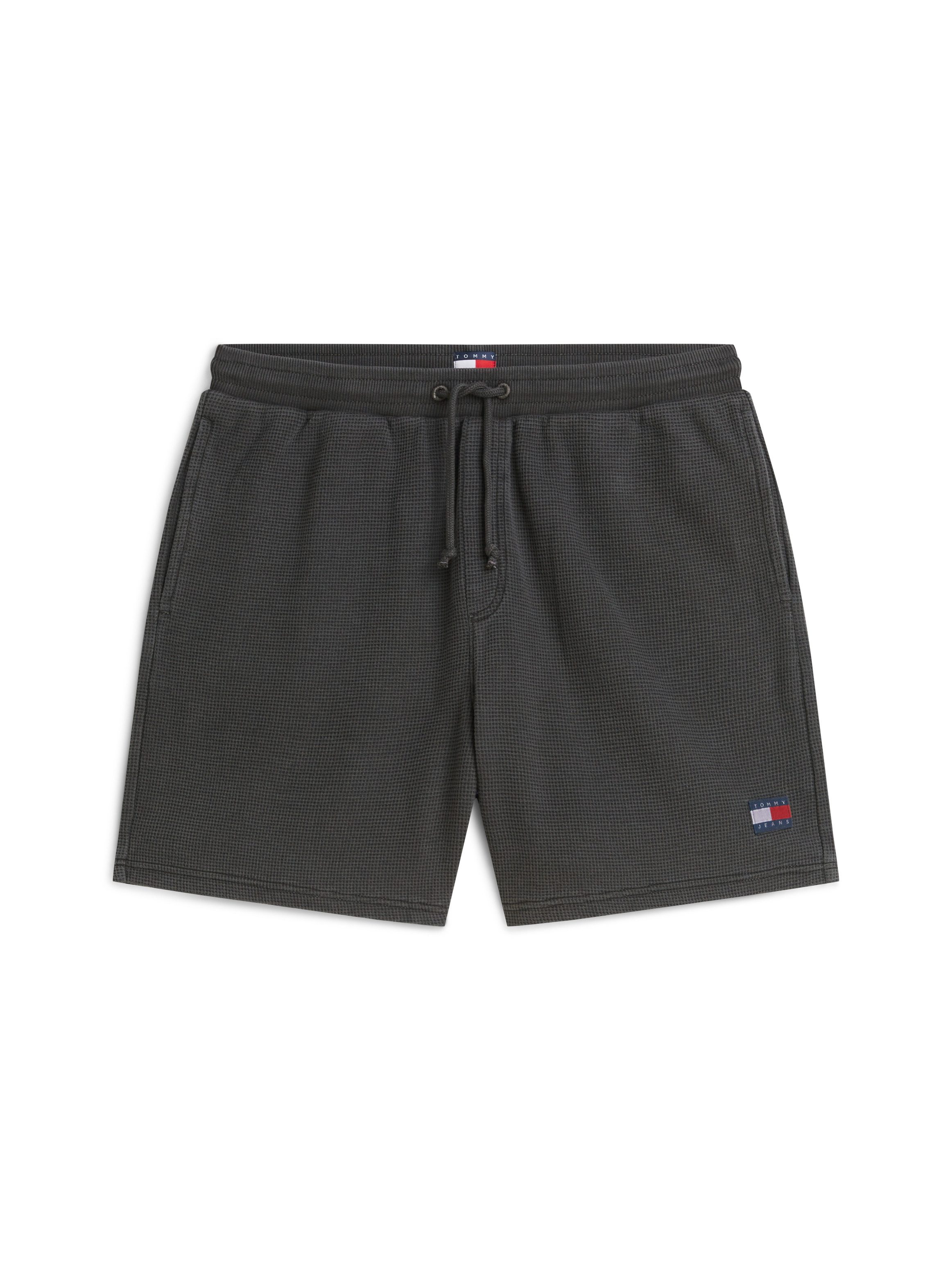 Tommy Jeans Sweatshorts TJM WASHED WAFFLE BEACH SHORT aus Waffelstrick und elastischem Bund – Bild 4 von 5