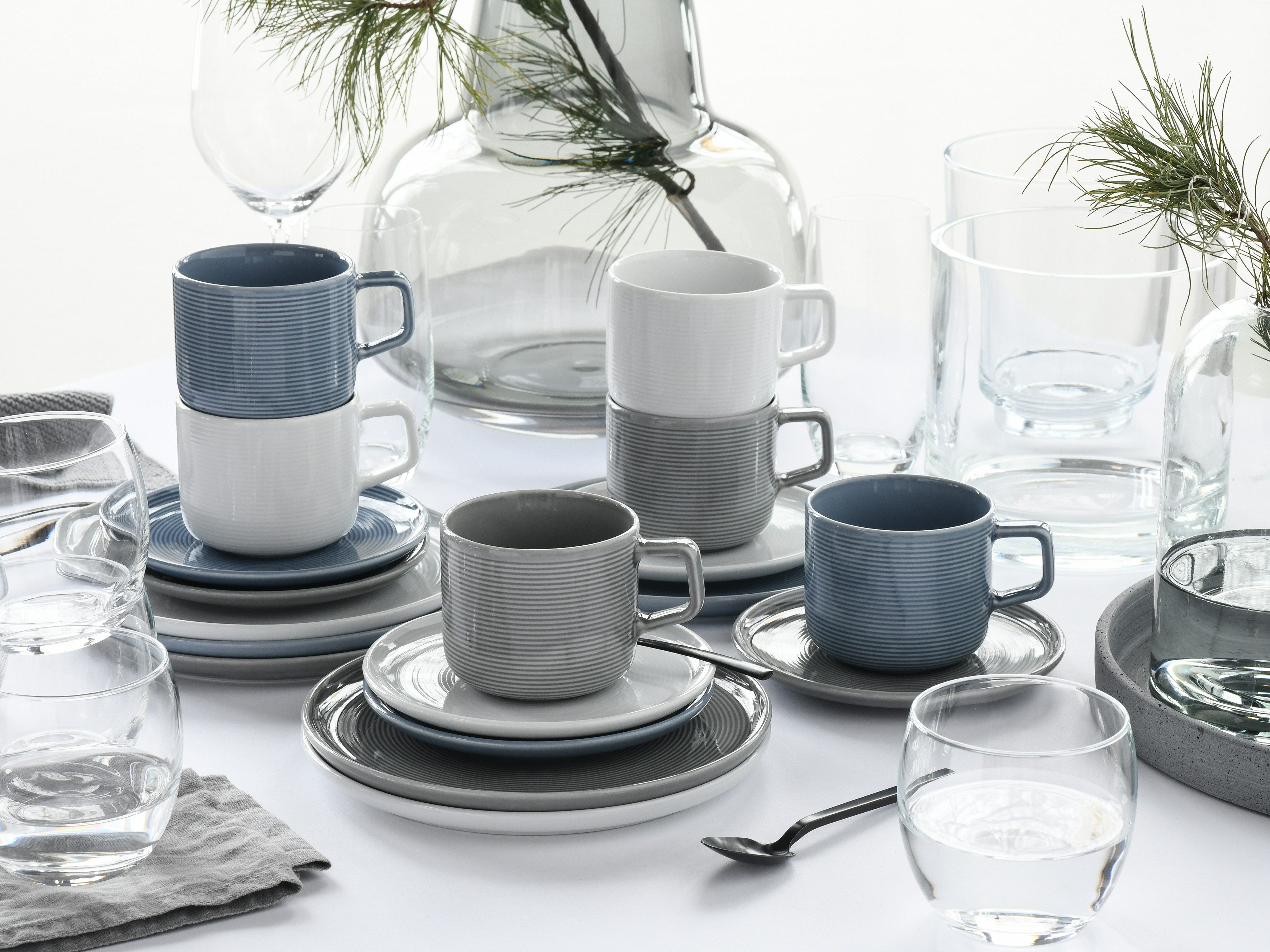 CreaTable Kaffeeservice Session, Service, 18-tlg. (18-tlg), 6 Personen, Porzellan, Teller ohne Fahne mit großem Spiegel, Elegantes Rillenrelief