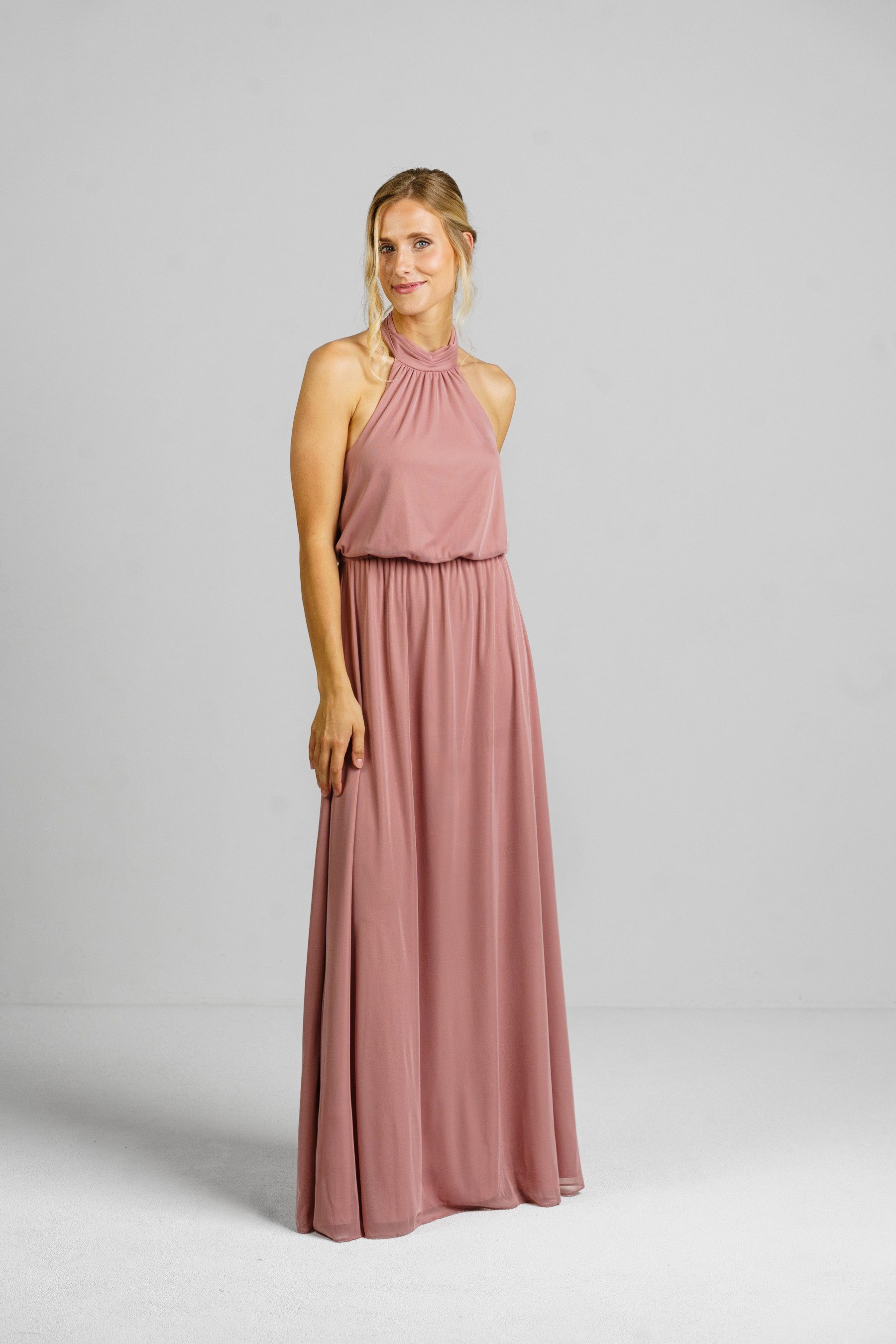 ANNIS WIESBADEN EST. 2021 Abendkleid A-Linie Abendkleid "Aurora" in Altrosa mit Neckholder-Ausschnitt Unifarben