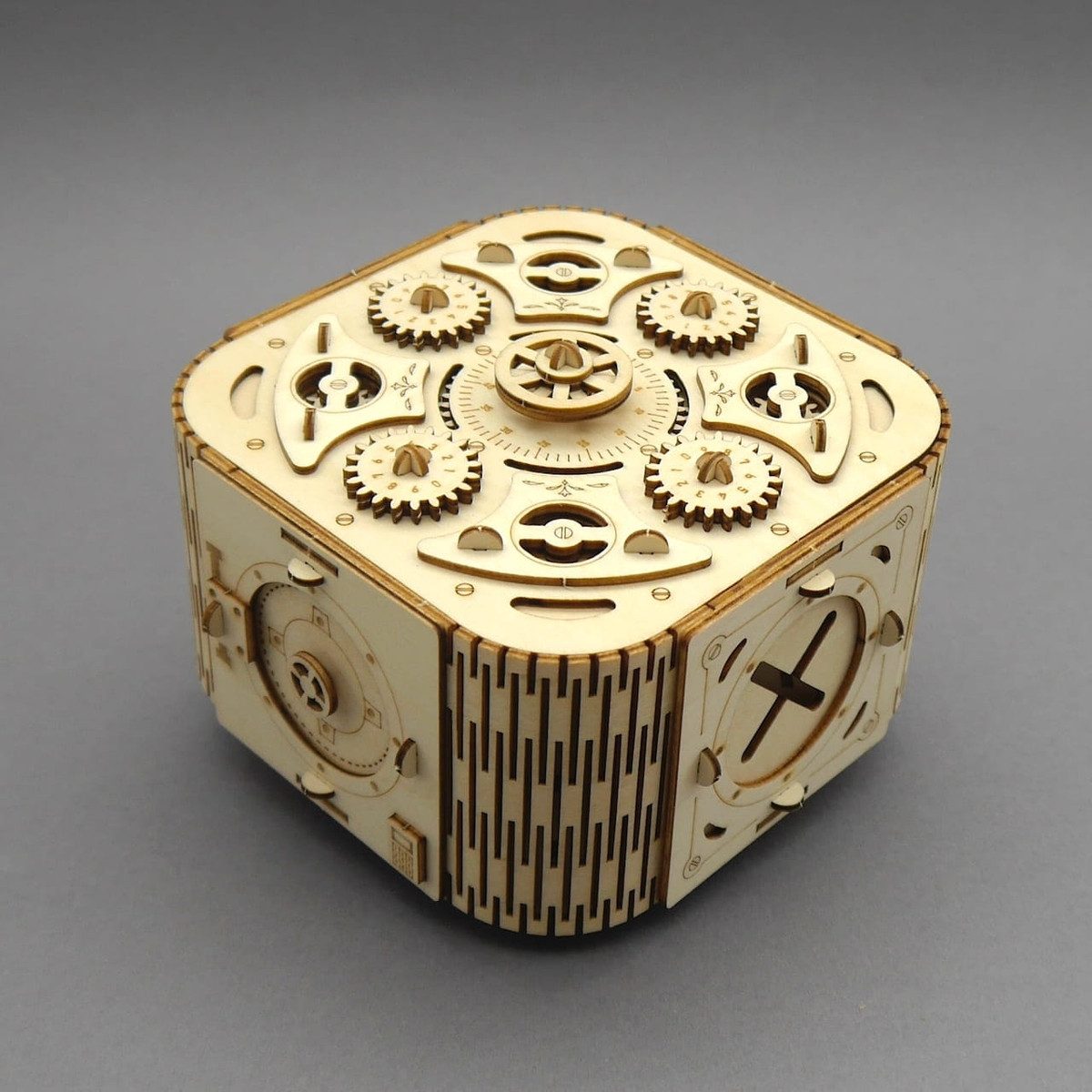 Bartl Spiel GEARED SAFE - toller DIY-Tresor, Geschenkverpackung, Denkspiel