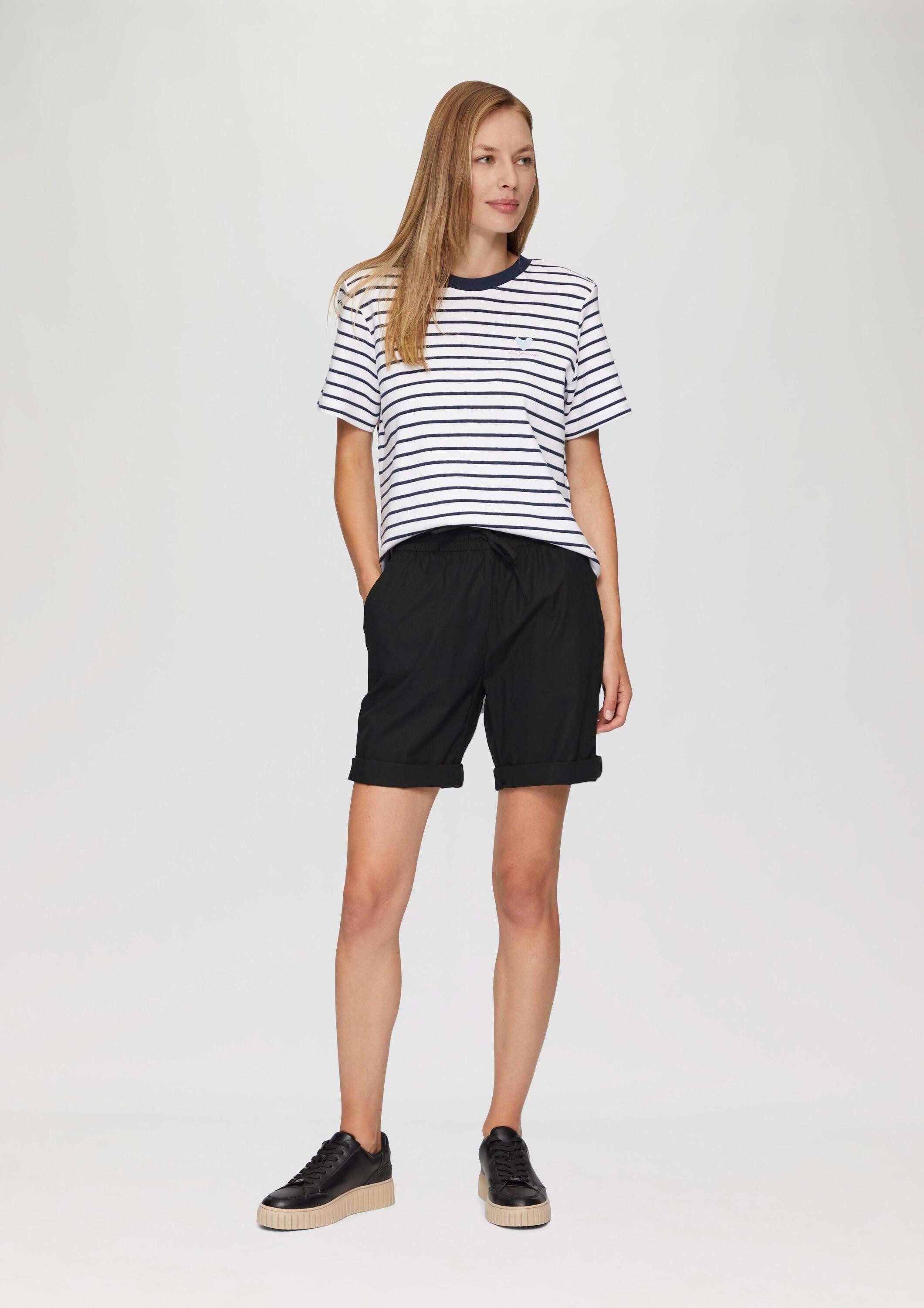 s.Oliver Shorts Hose Leichte Shorts mit Elastikbund und angedeuteten Taschen