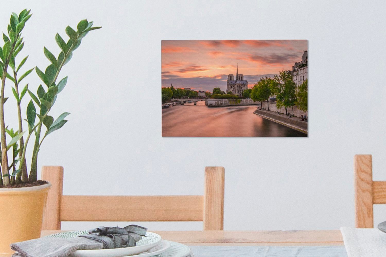 Wandbild Leinwandbild Notre Sonnenuntergang 30x20 in hinter Wanddeko, Dame St), Leinwandbilder, (1 Paris, cm Aufhängefertig, OneMillionCanvasses®