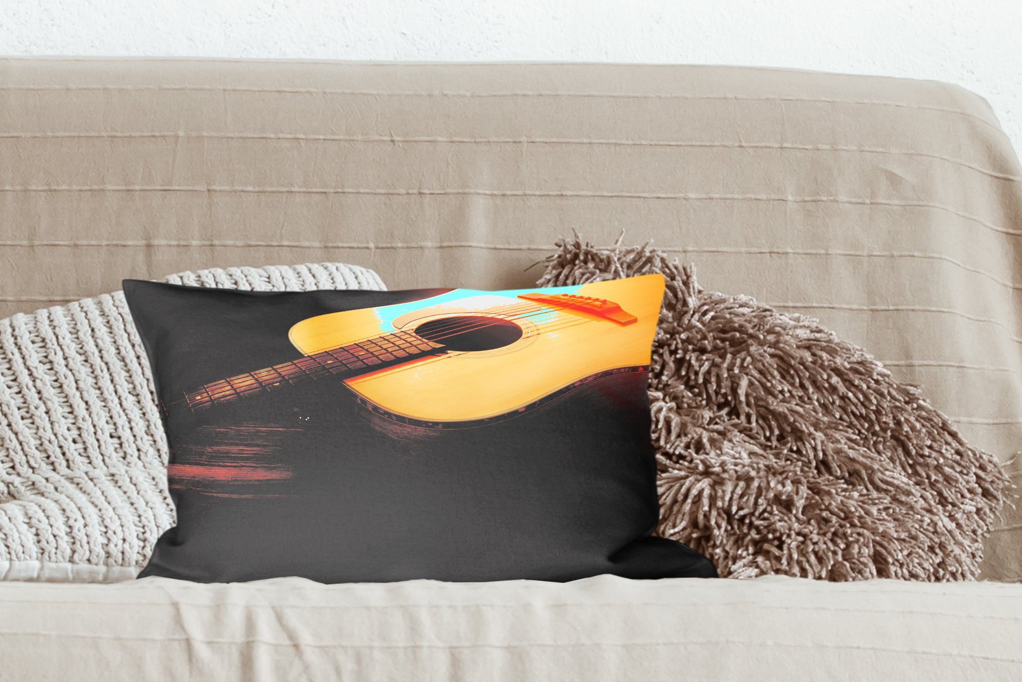 Zierkissen, Dekokissen Dekoration, auf MuchoWow Dekokissen akustischen einer Wohzimmer Füllung, Schlafzimmer mit Sonnenstrahlen Gitarre,